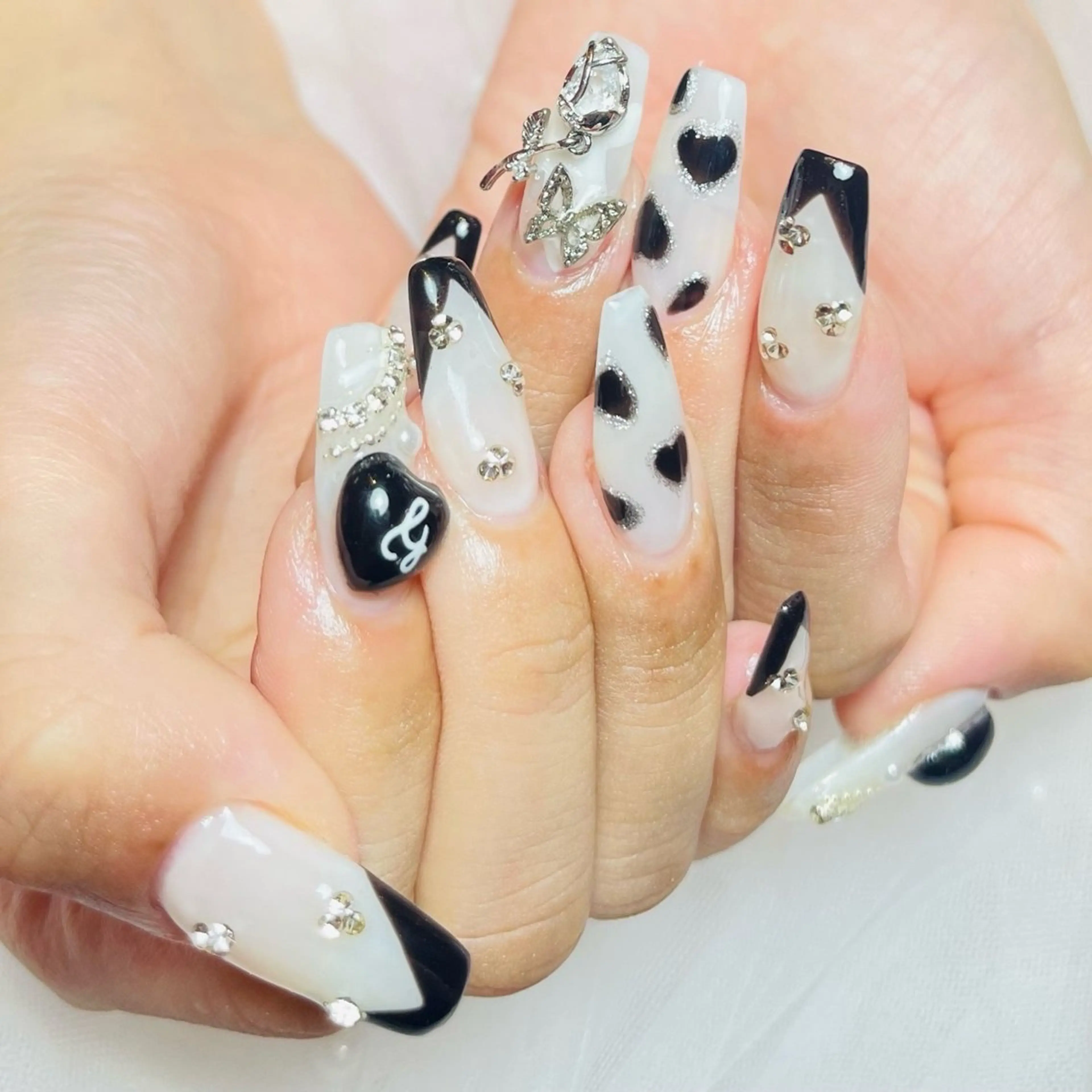 ネイル ハンドネイル PINKY nail所属・ピンキー 池田公園店のネイルデザイン