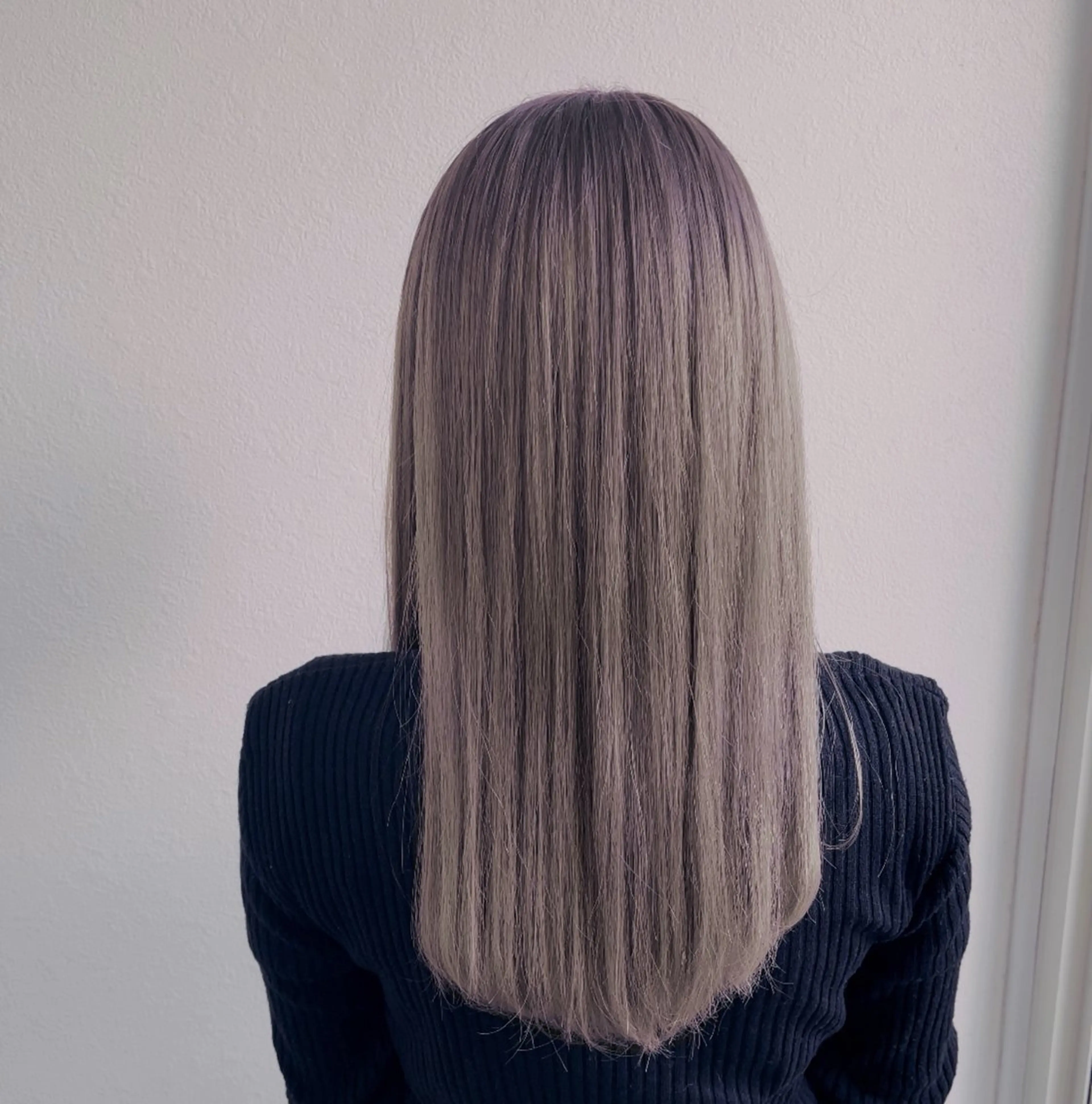 ロング カラー ベージュカラー ミルクティーベージュ カット ヘアカラー トリートメント 田中  愛のヘアスタイル