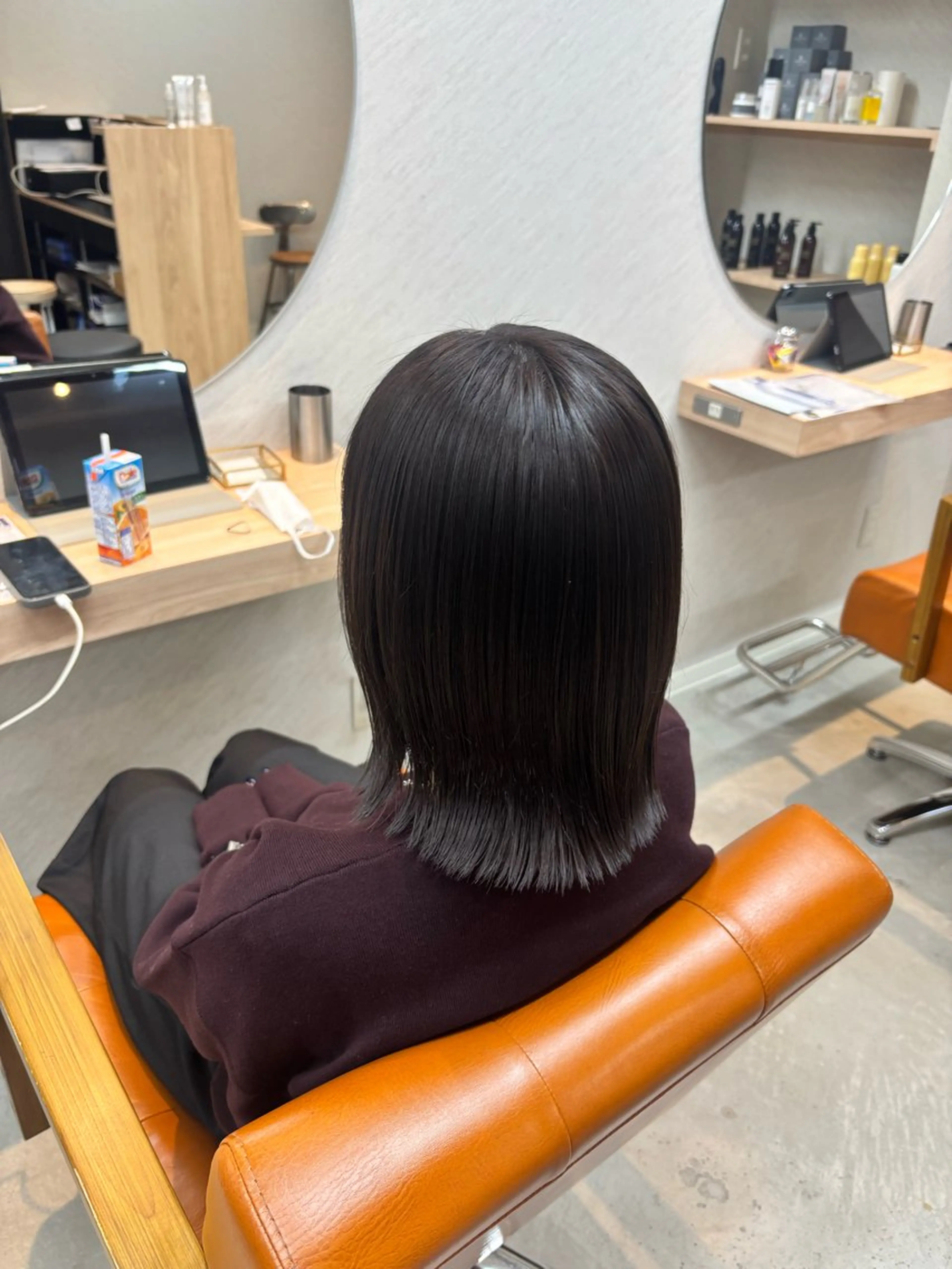 ミディアム アッシュ アッシュグレー hair Lanish所属・山崎 美羽のヘアスタイル