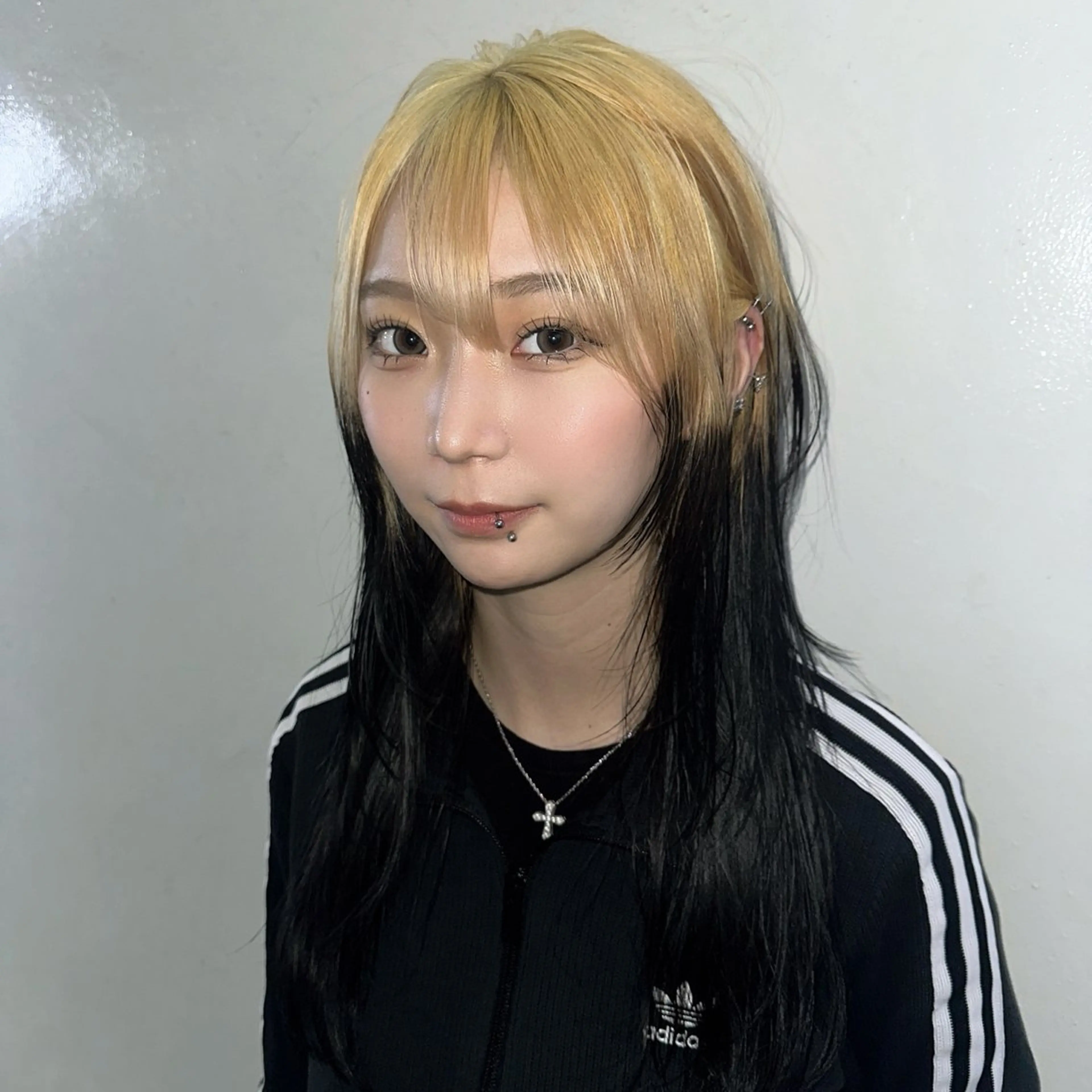 ロング カラー ヘアカラー ハイトーン/ウルフ /エクステ/ましろのヘアスタイル