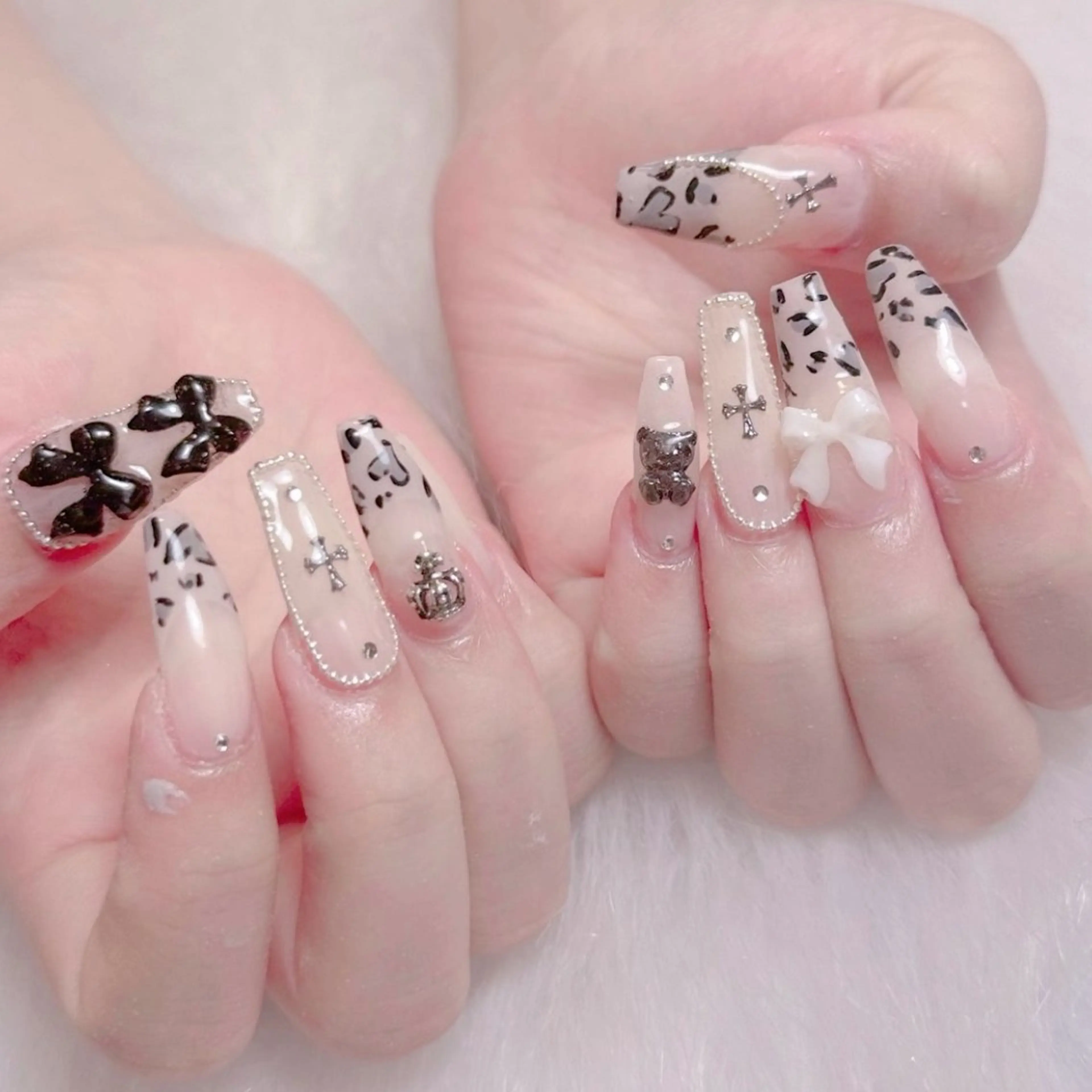 ネイル ハンドネイル Mari 🎀六月移転のネイルデザイン