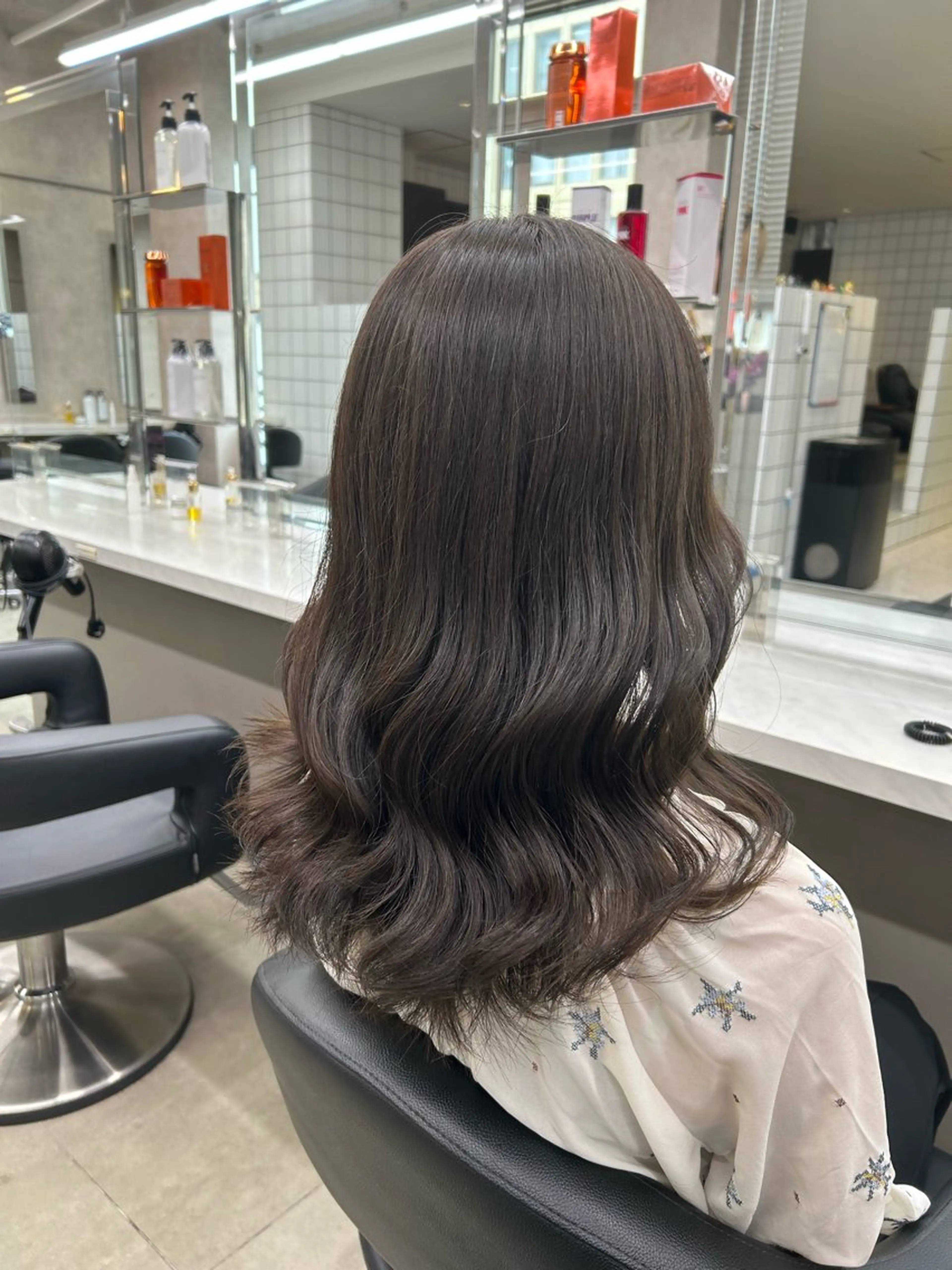 セミロング カラー パーマ ヘアアレンジ メンズ キッズ 🦋透明感グレージュ /韓国レイヤー🦋のヘアスタイル