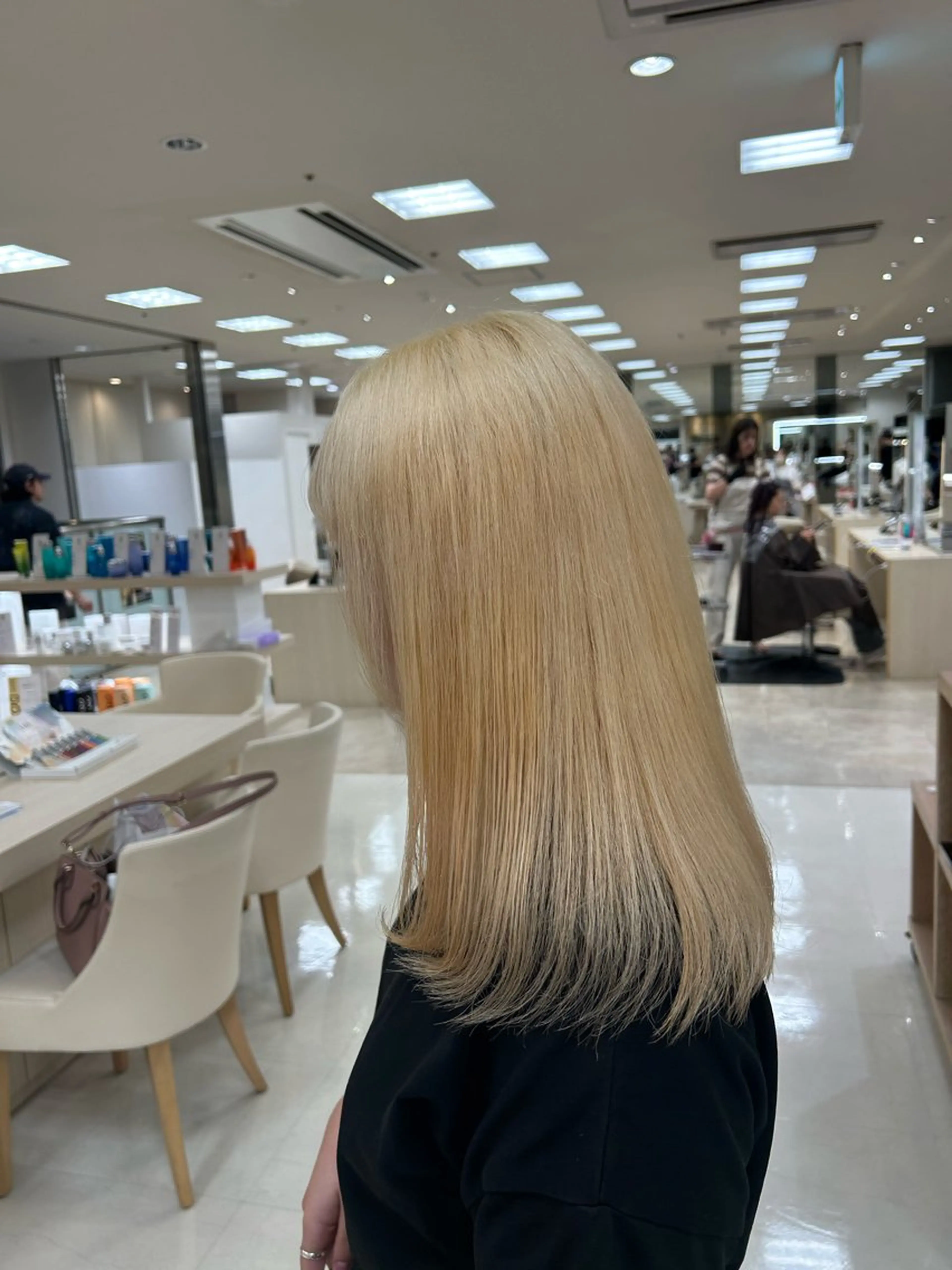 カラー ヘアカラー 💜暖色系カラー/ ブリーチカラー💜のヘアスタイル