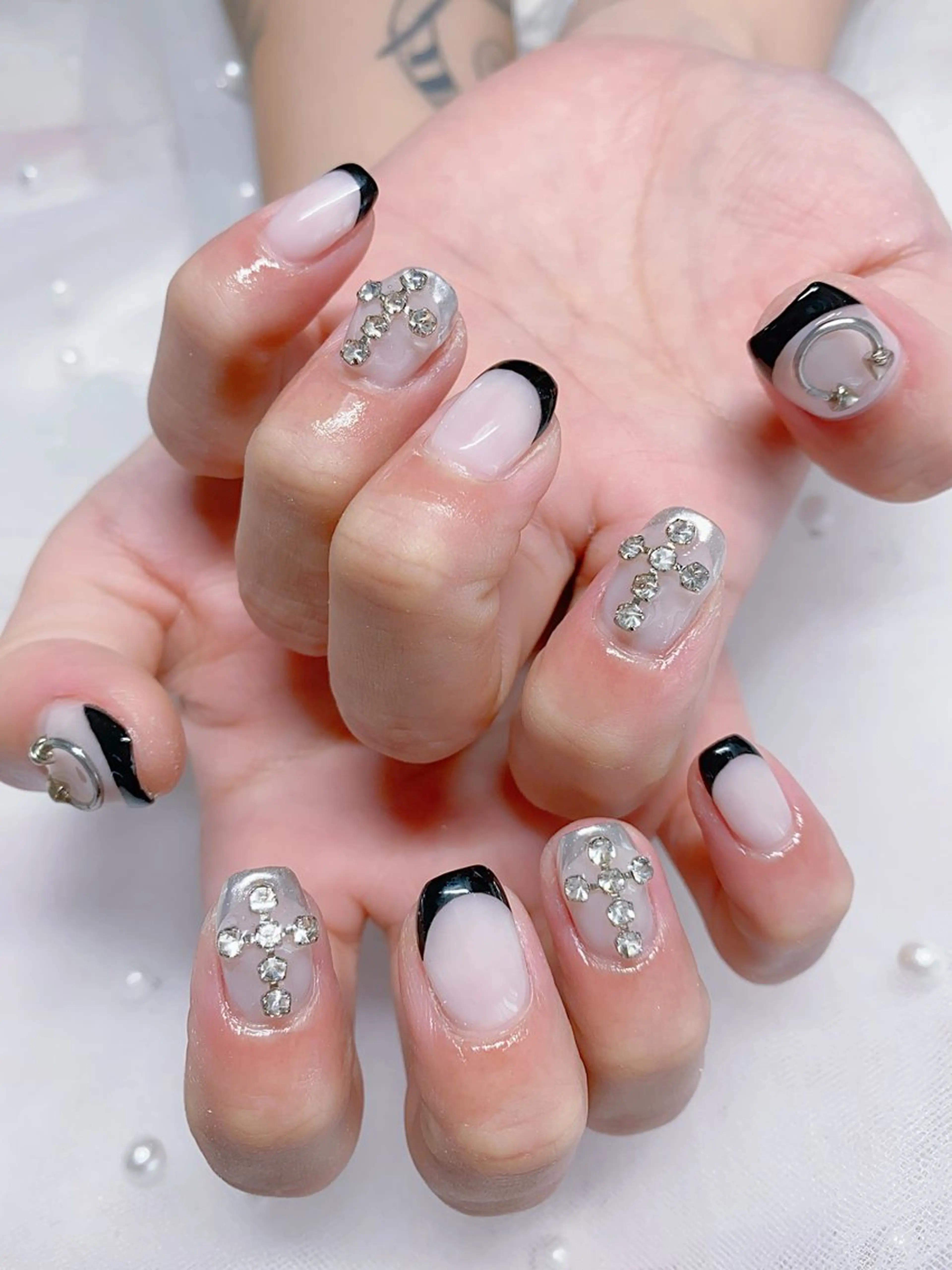 ネイル フレンチネイル ミラーネイル ハンドネイル Jasmine nailsalon所属・ジャスミン ネイルサロンのネイルデザイン