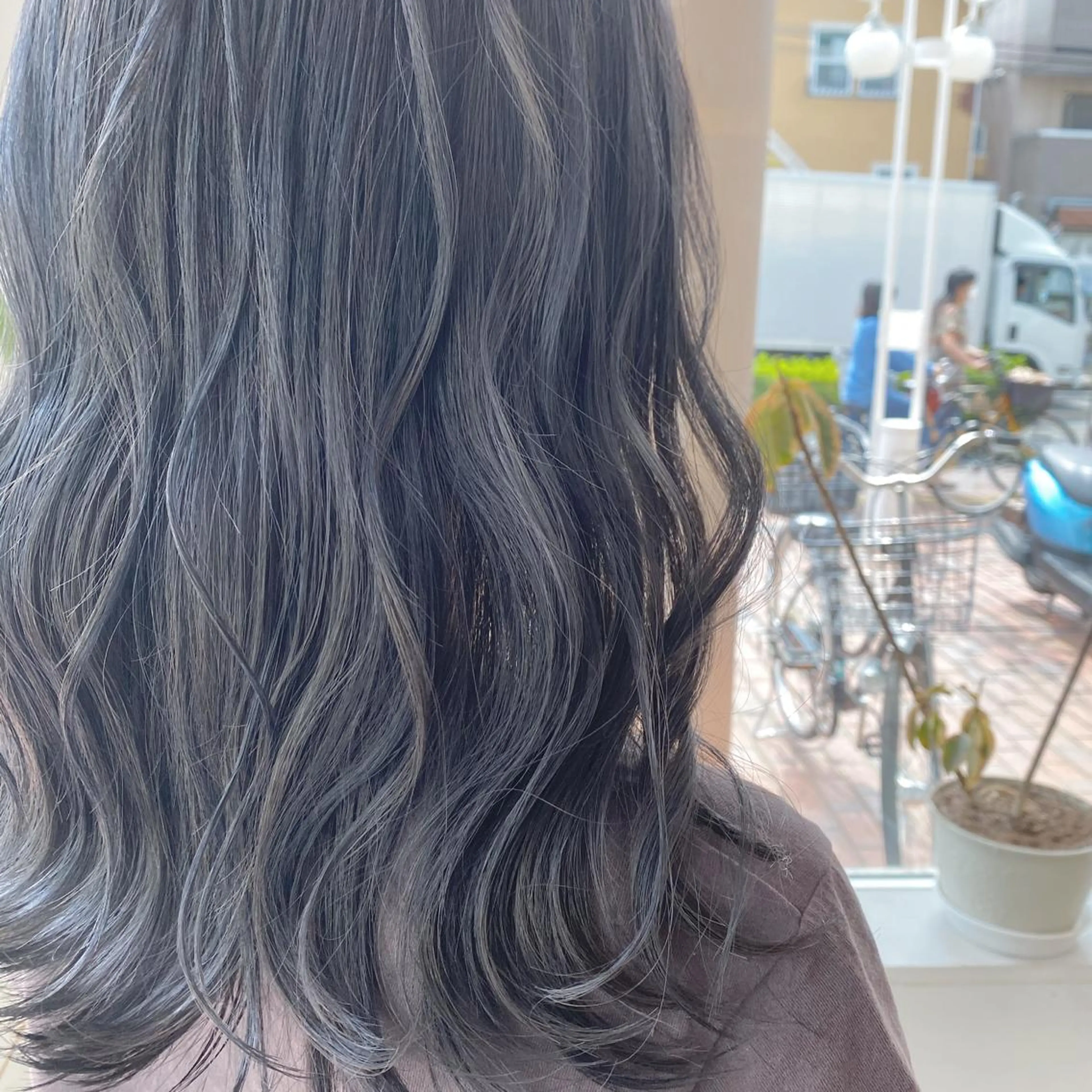 ミディアム カラー エリアマネージャー 復活の大澤竜馬のヘアスタイル