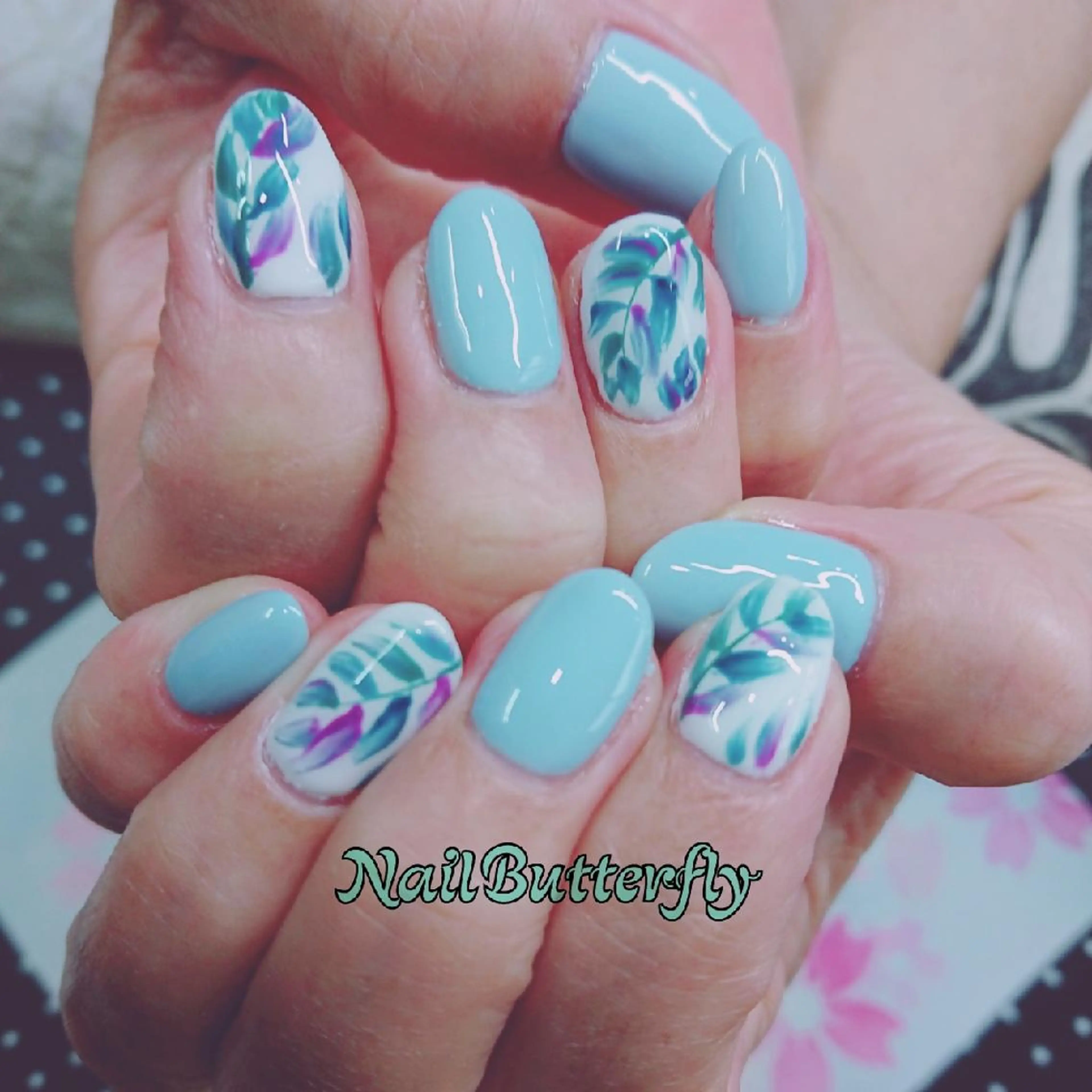 ネイル とねがわ かよこのネイルデザイン