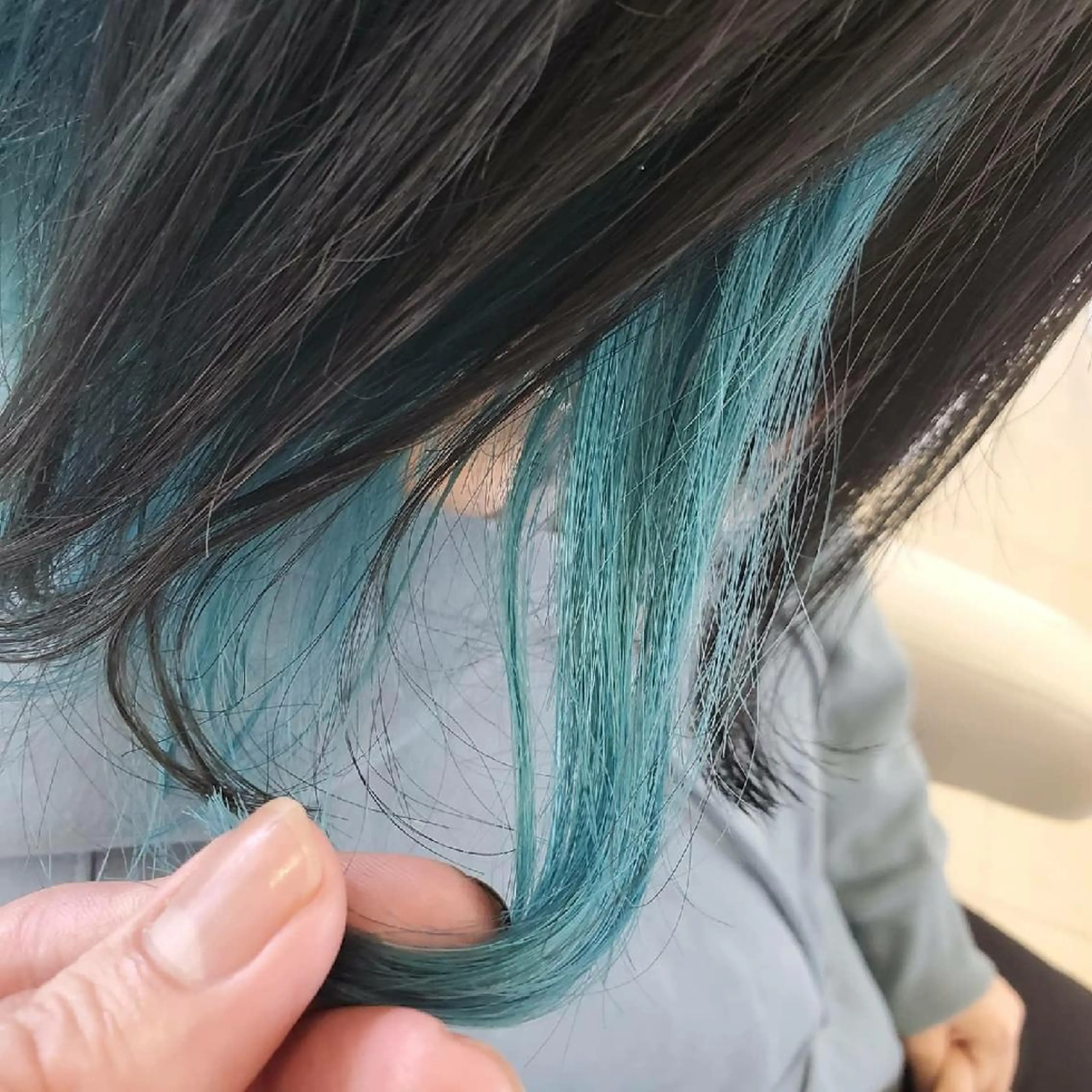 カラー 北野 親善のヘアスタイル