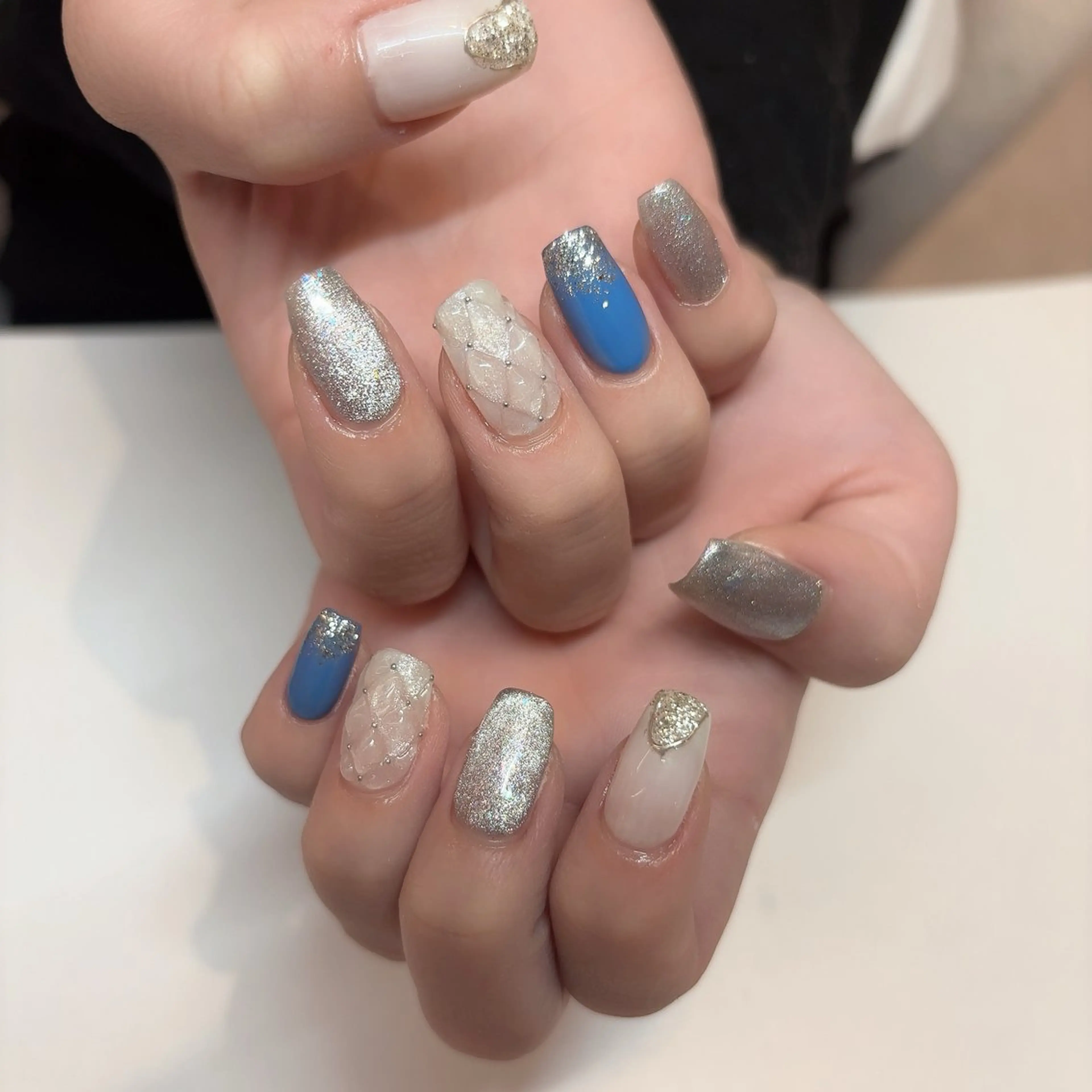 ネイル ハンドネイル M's Beautysalon所属・M's 新小岩  Yunaのマツエク・マツパデザイン