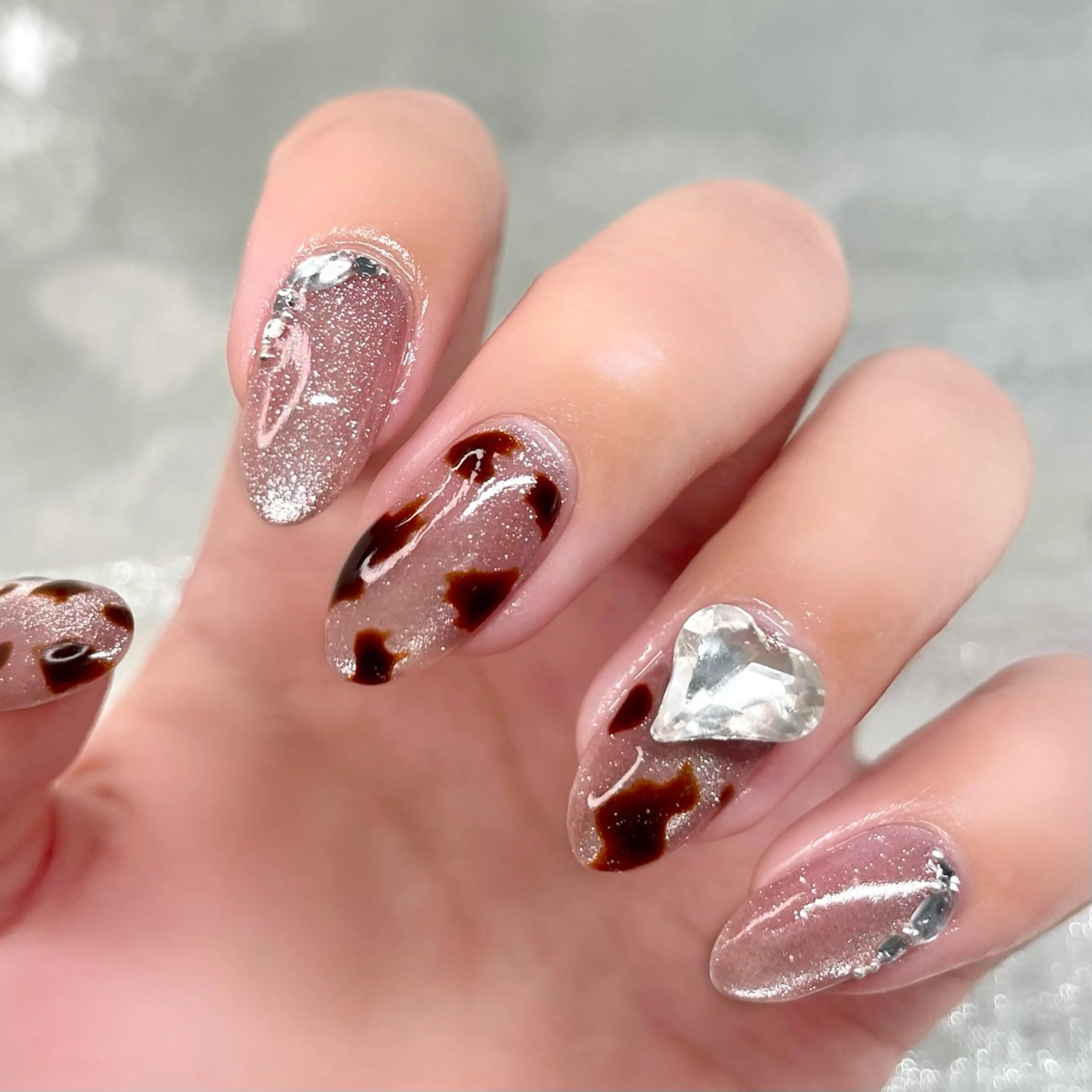 ネイル ストーンネイル ハンドネイル Nailist SUZU所属・Nailist suzuのネイルデザイン