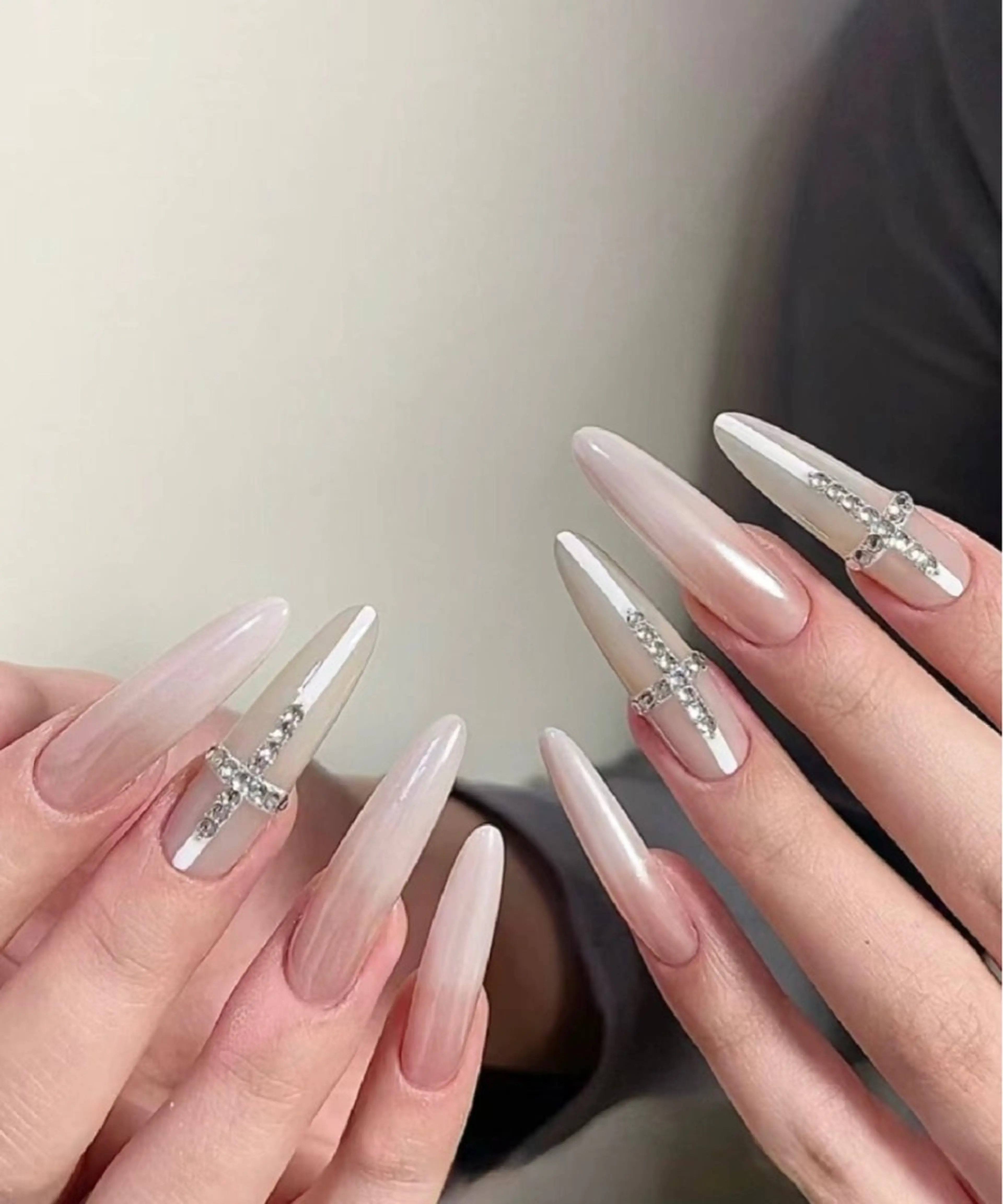 ネイル Theone栄店 赤松のネイルデザイン