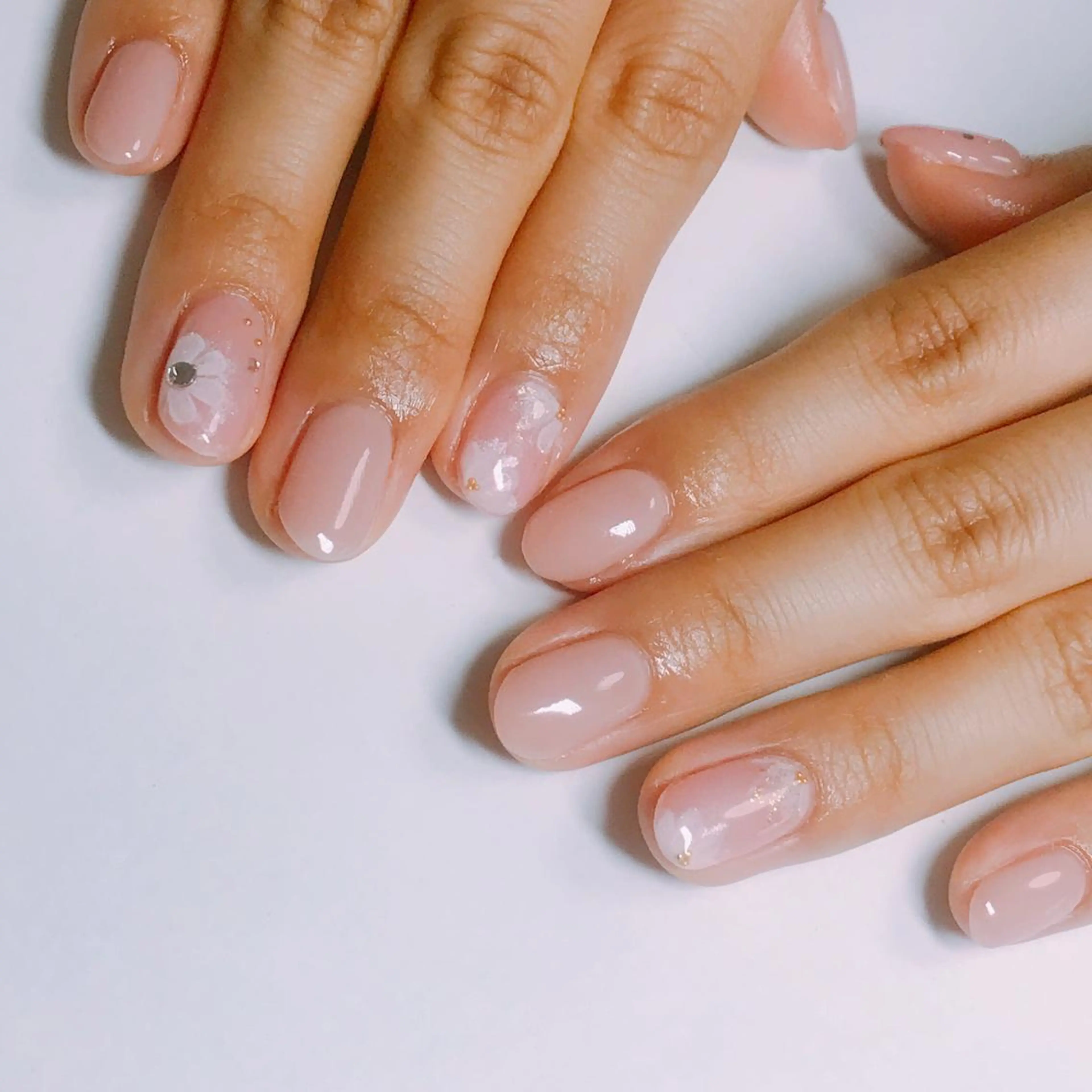 ネイル アートネイル 【カメレオン】 上村 祥子のヘアスタイル