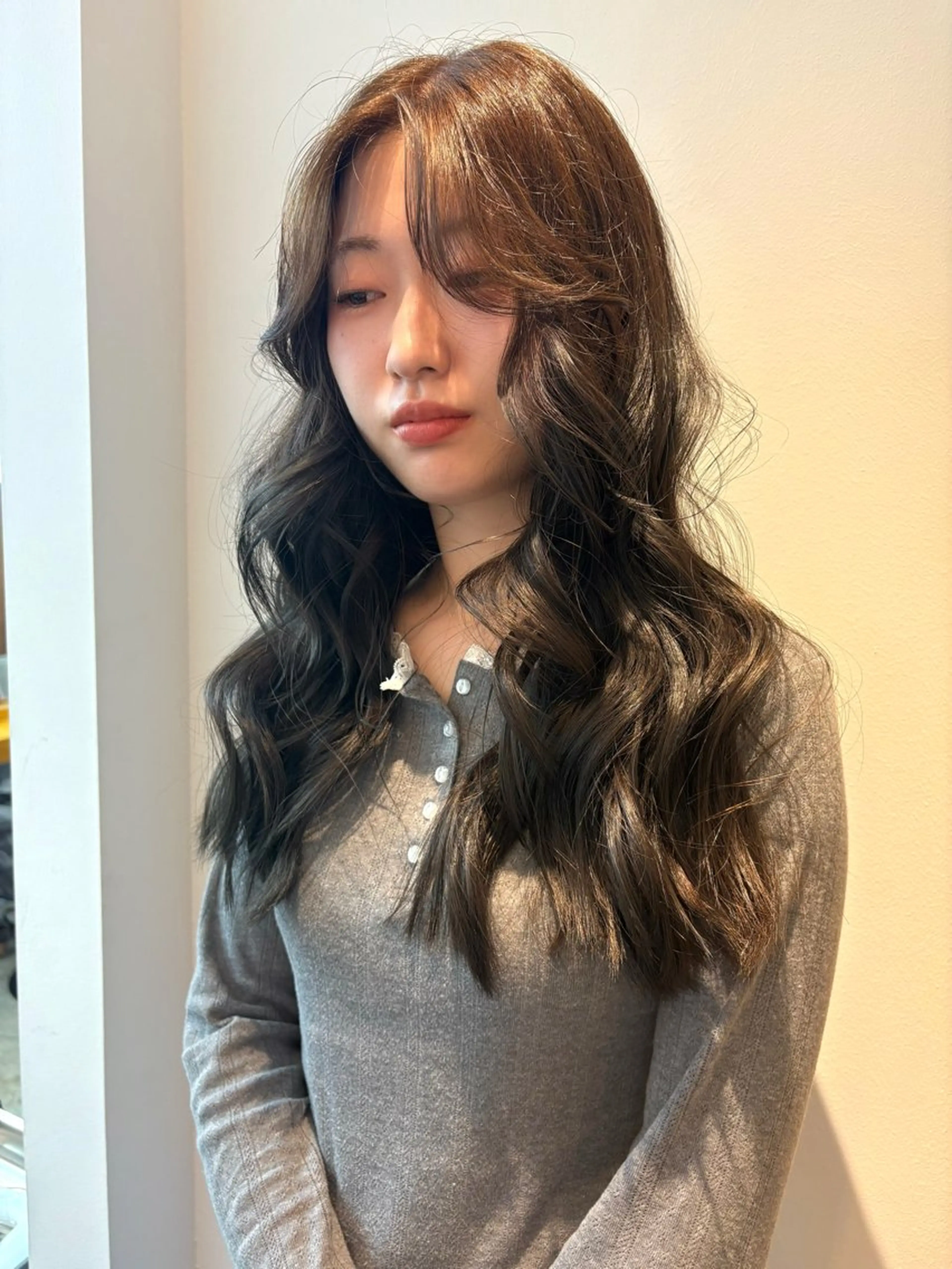 ロング ヘアカラー トリートメント Fev YUZUのヘアスタイル