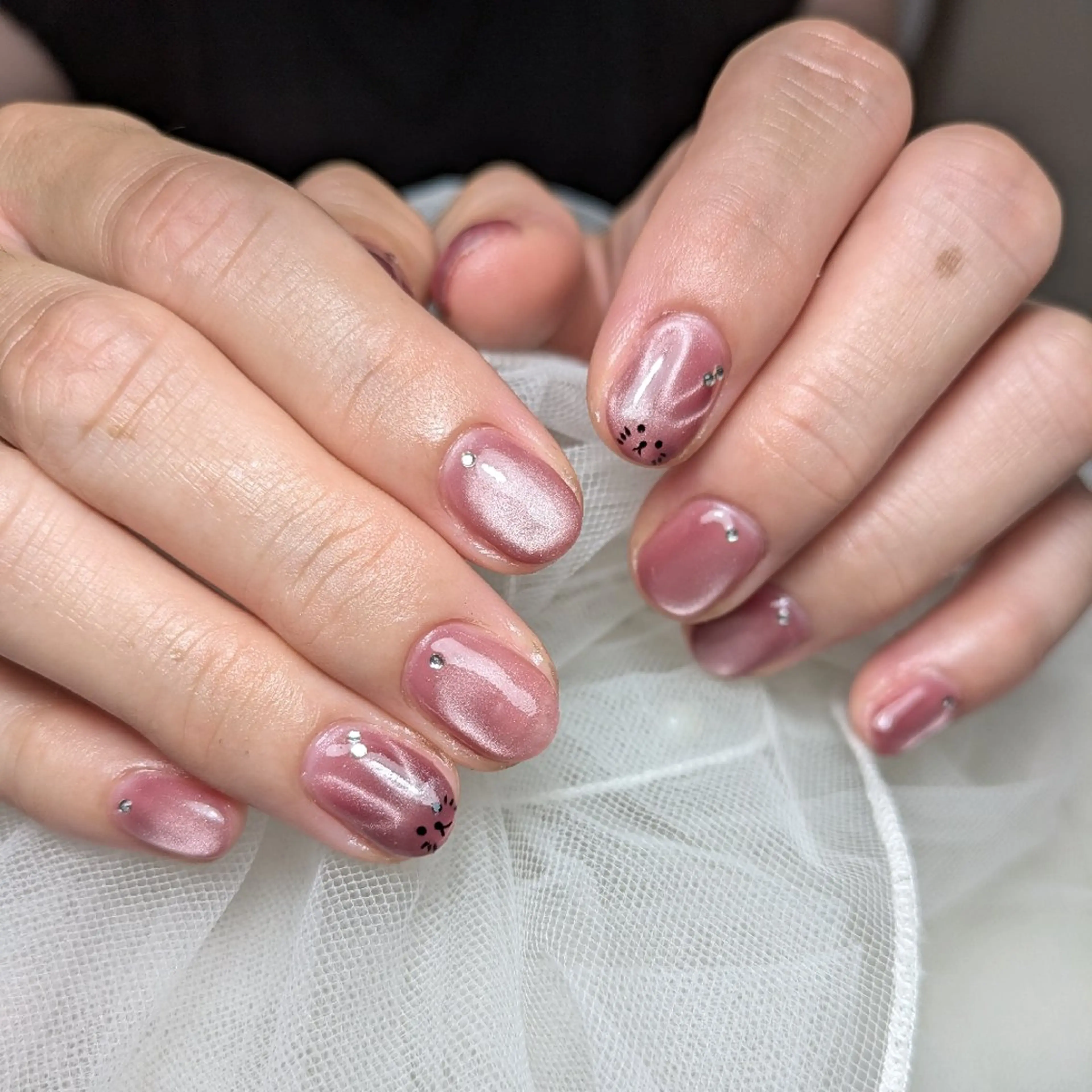 ネイル アートネイル マグネットネイル ストーンネイル ハンドネイル 門戸厄神プライベートサロンulunail所属・ulunail mikaのネイルデザイン