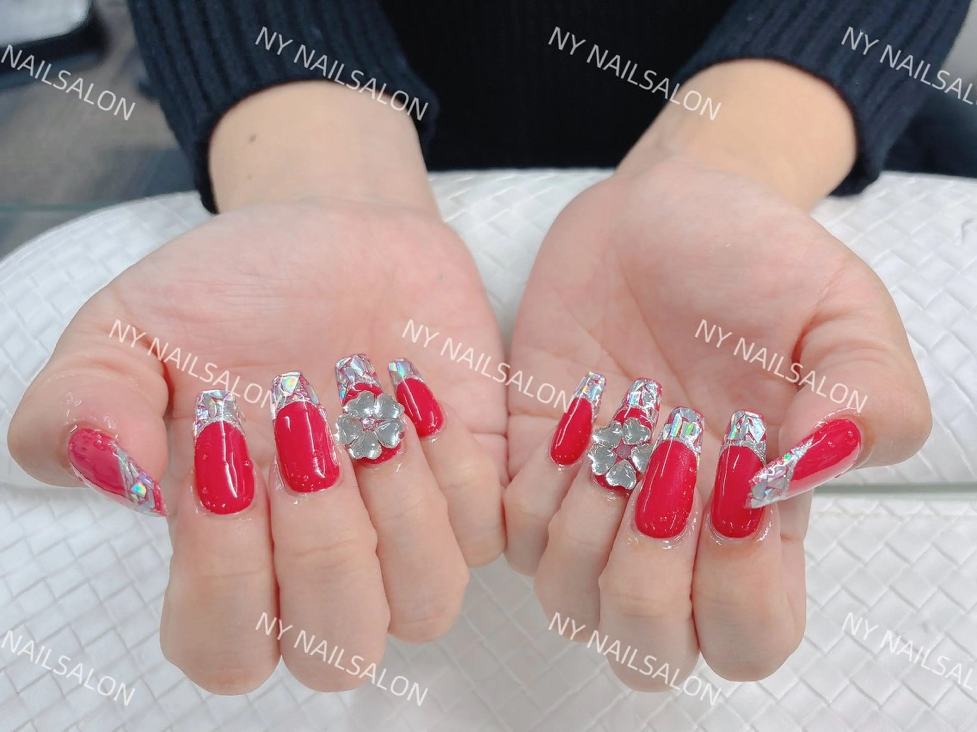 ネイル 長さ出し フットネイル フレンチネイル ジェルネイル ガーリー ハンドネイル NYネイルサロン　千葉中央店所属・NYネイルサロン 千葉中央店のネイルデザイン