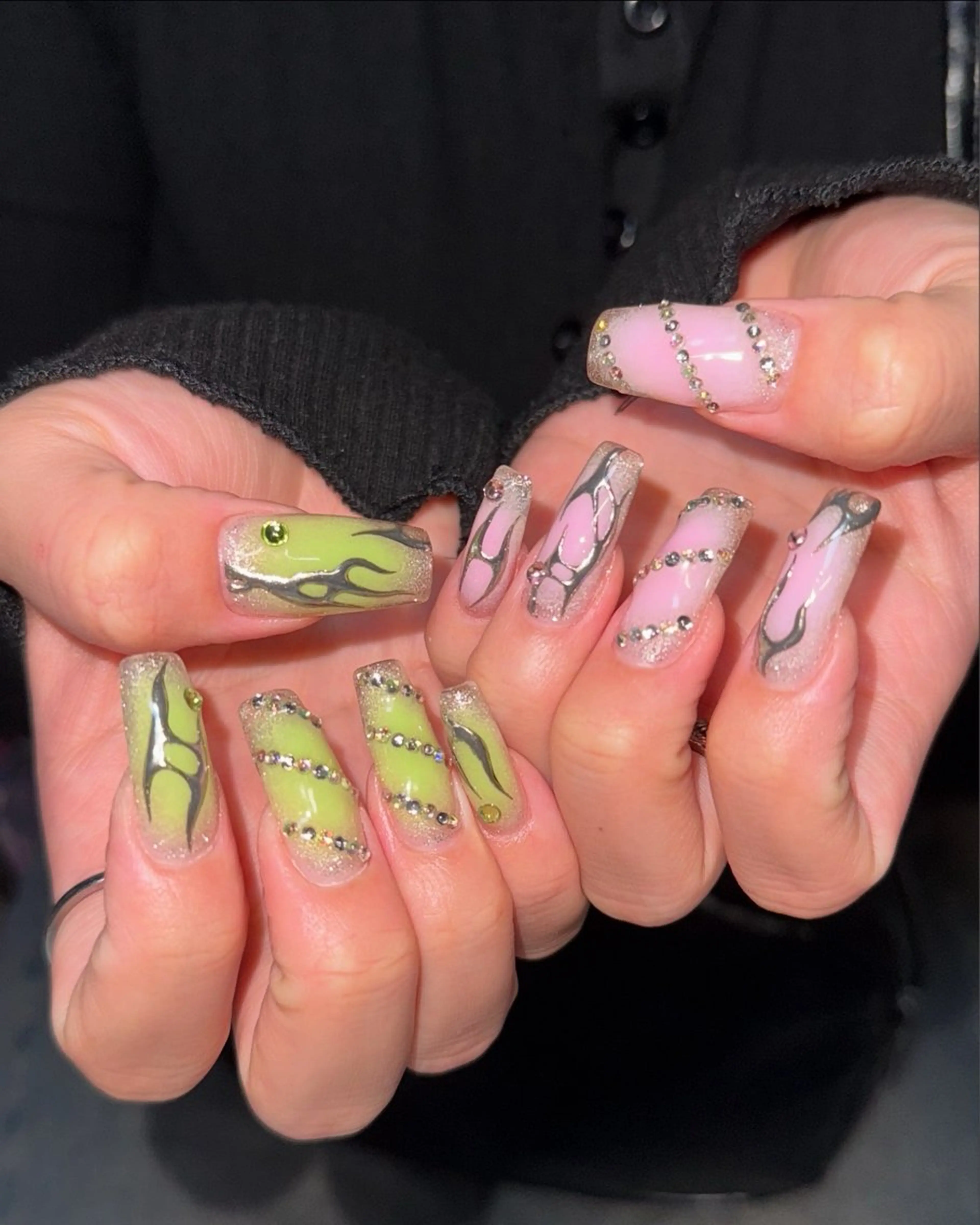 🦋新規限定🦋【長さ出し10本】 < オフなし > 120分アート#持ち込みOK#パーツつけ放題#指名料込みの写真