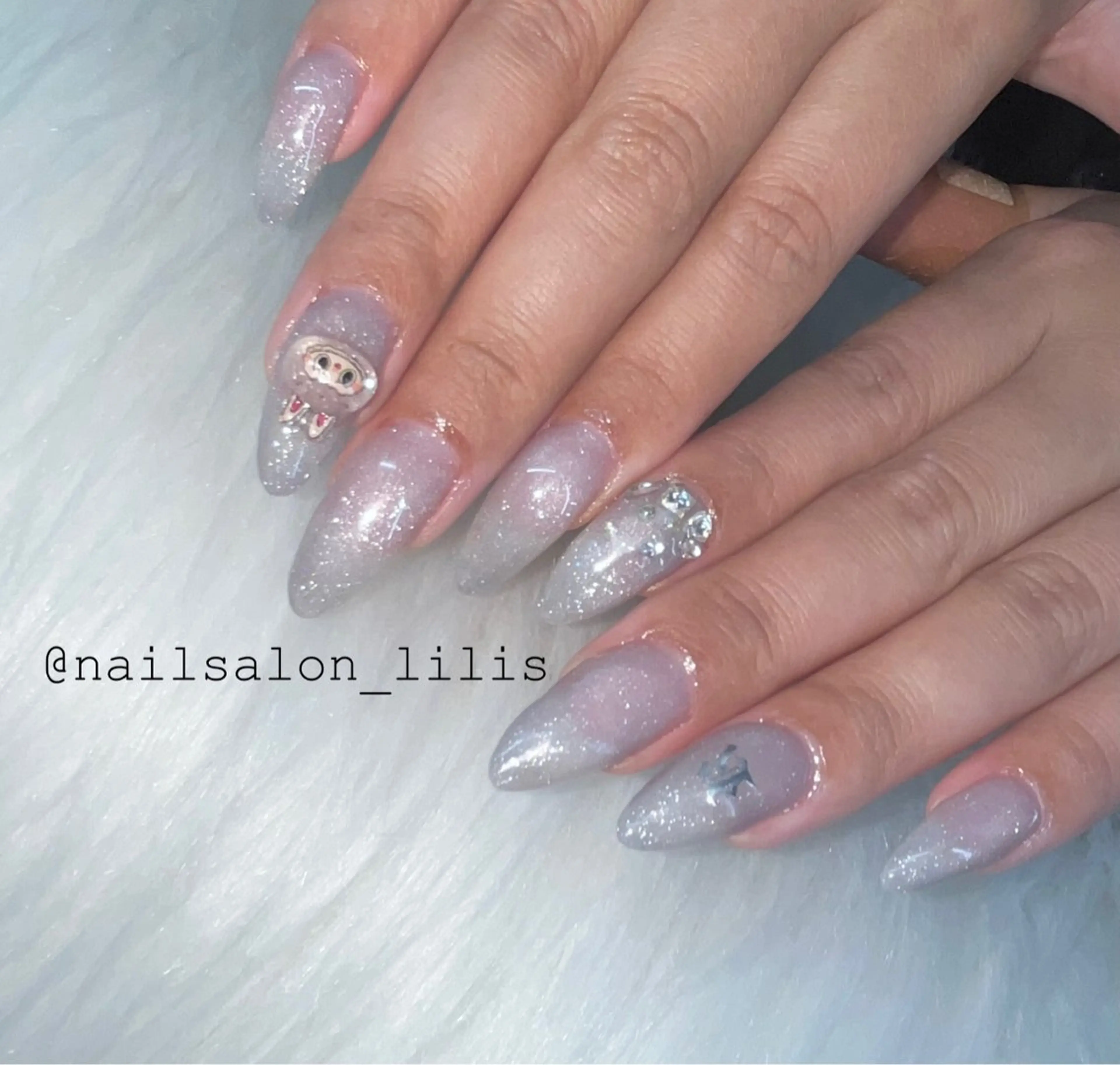 ネイル マグネットネイル ハンドネイル nailsalon lilis所属・nailsalon Lilisのネイルデザイン