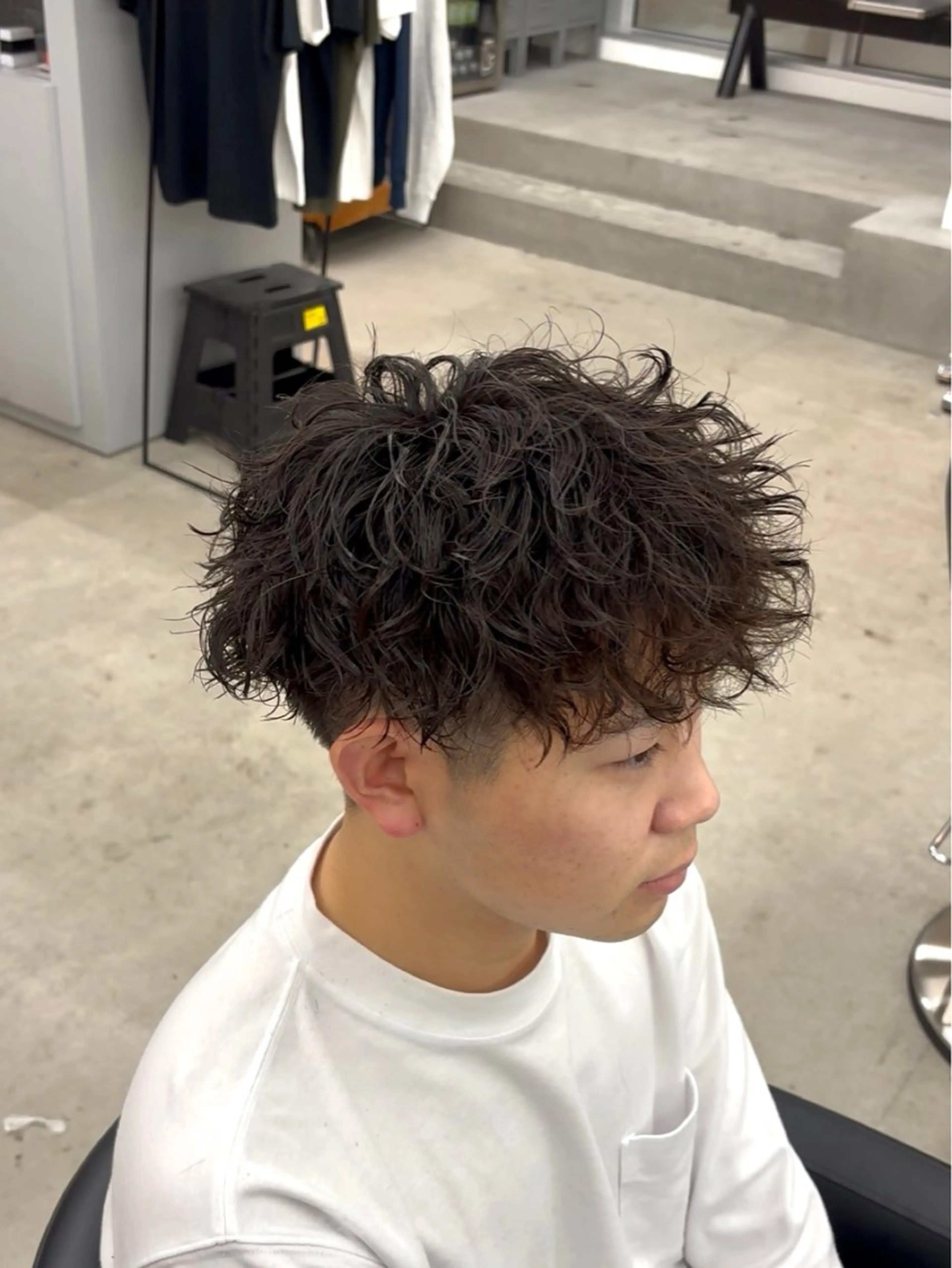ショート パーマ メンズ メンズパーマ ツイストスパイラルパーマ スパイラルパーマ カット パーマ なりたひろと / メンズパーマのヘアスタイル