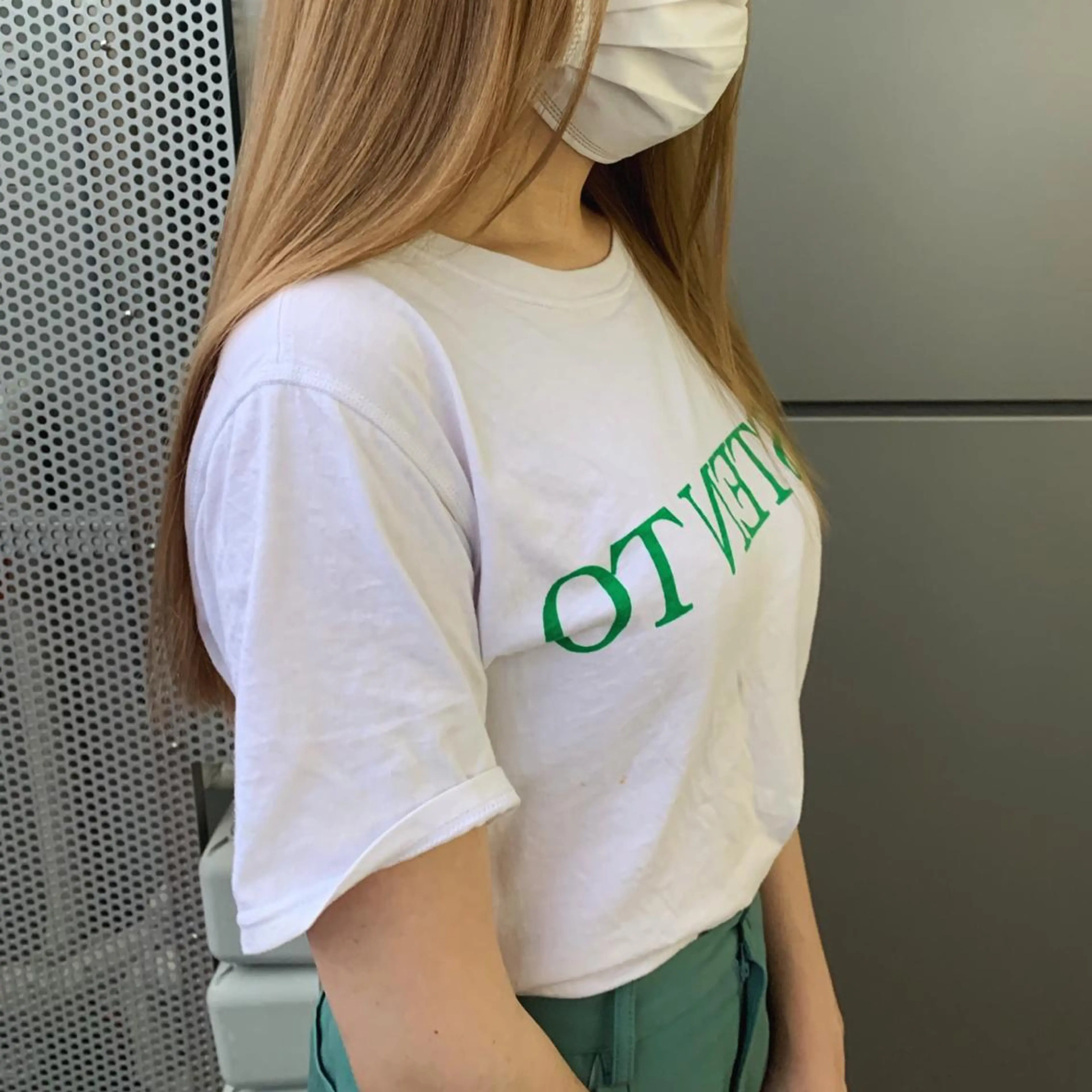 ロング カラー 森田 三琴のヘアスタイル