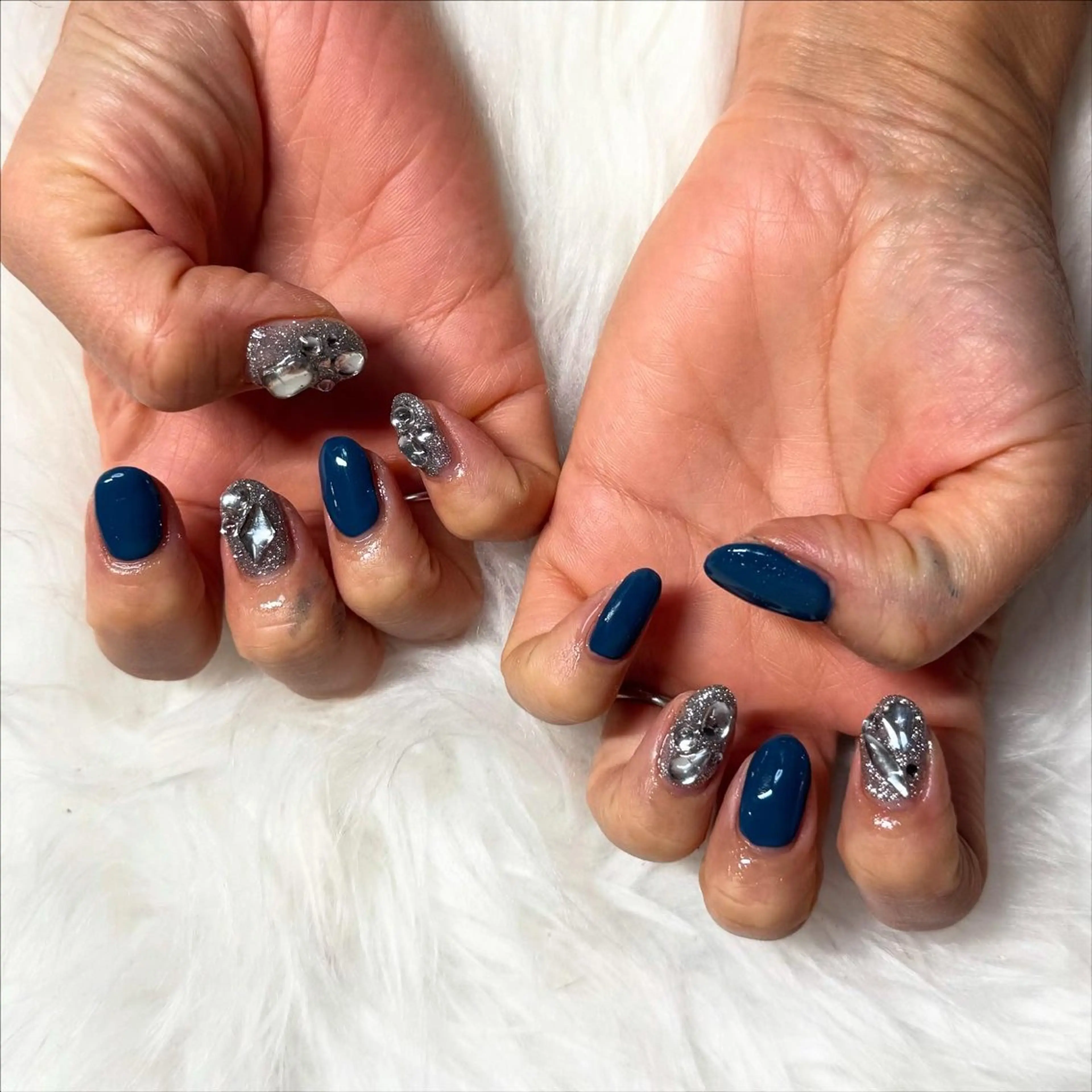 ミディアム ハンドネイル mao .のネイルデザイン