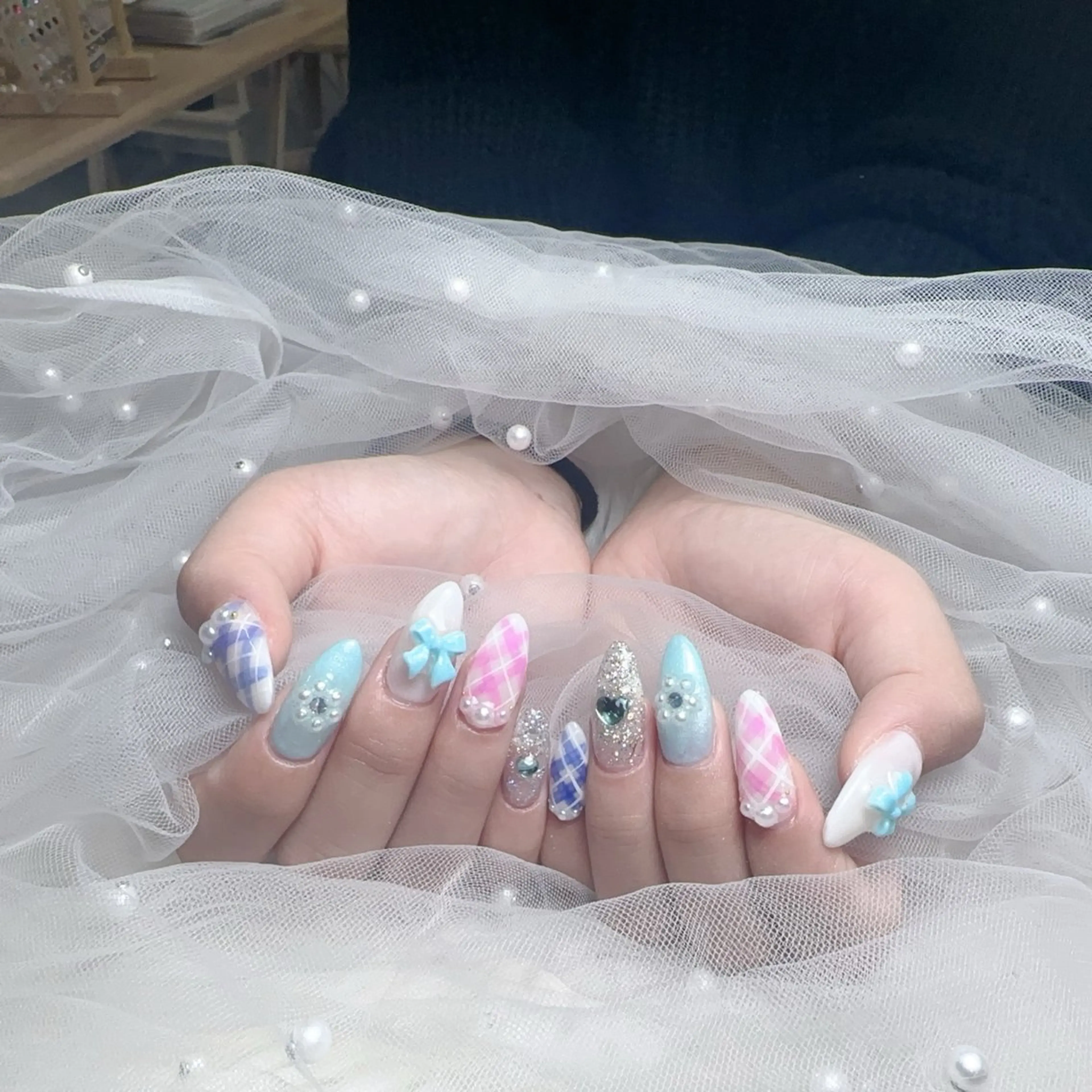 ネイル 長さ出し フレンチネイル ジェルネイル ガラスフレンチ 韓国ネイル ハンドネイル ハンドケア For U nail スカルプ専門店のネイルデザイン