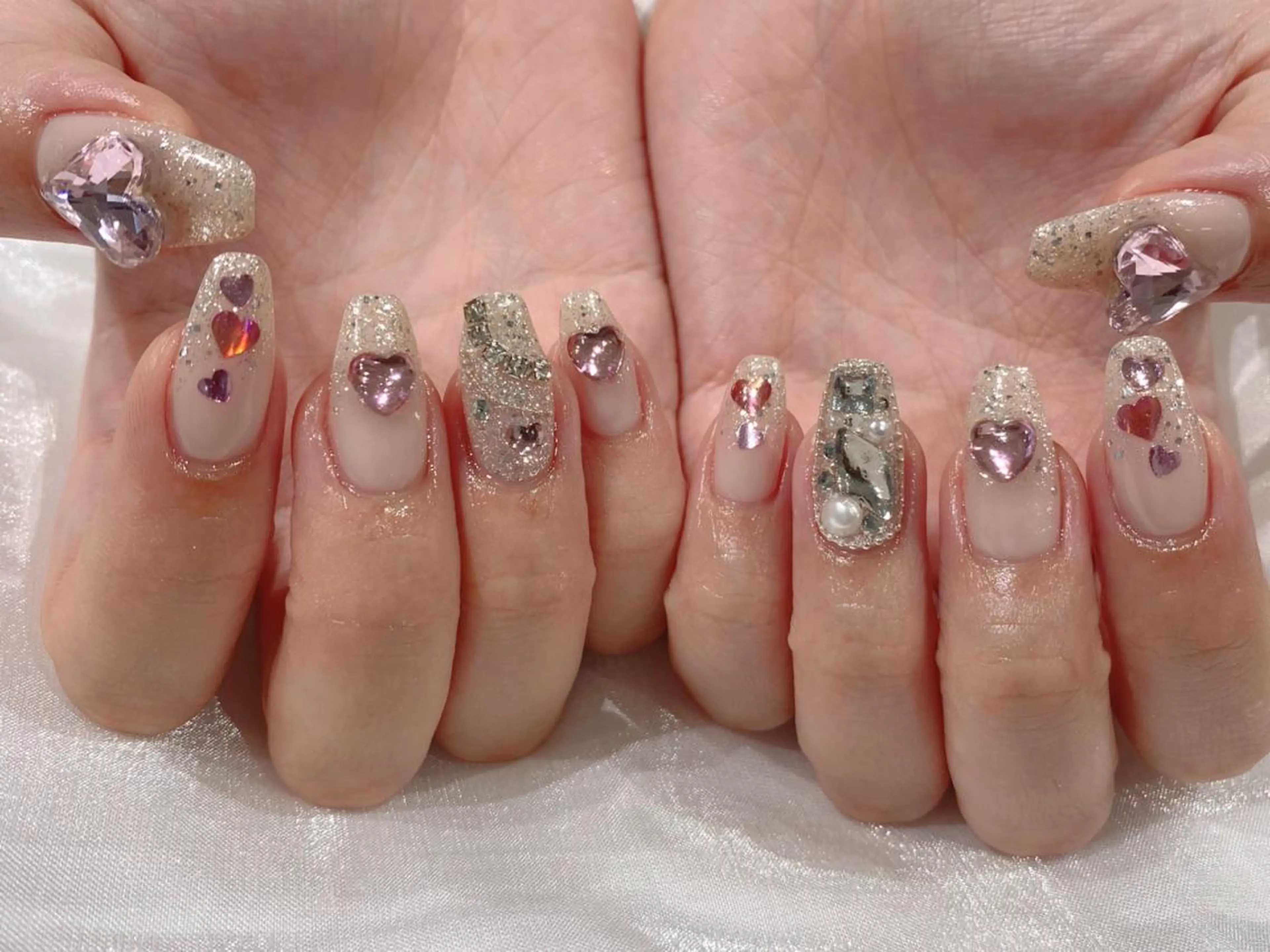 ミディアム ハンドネイル Nail  R💫 naoのネイルデザイン