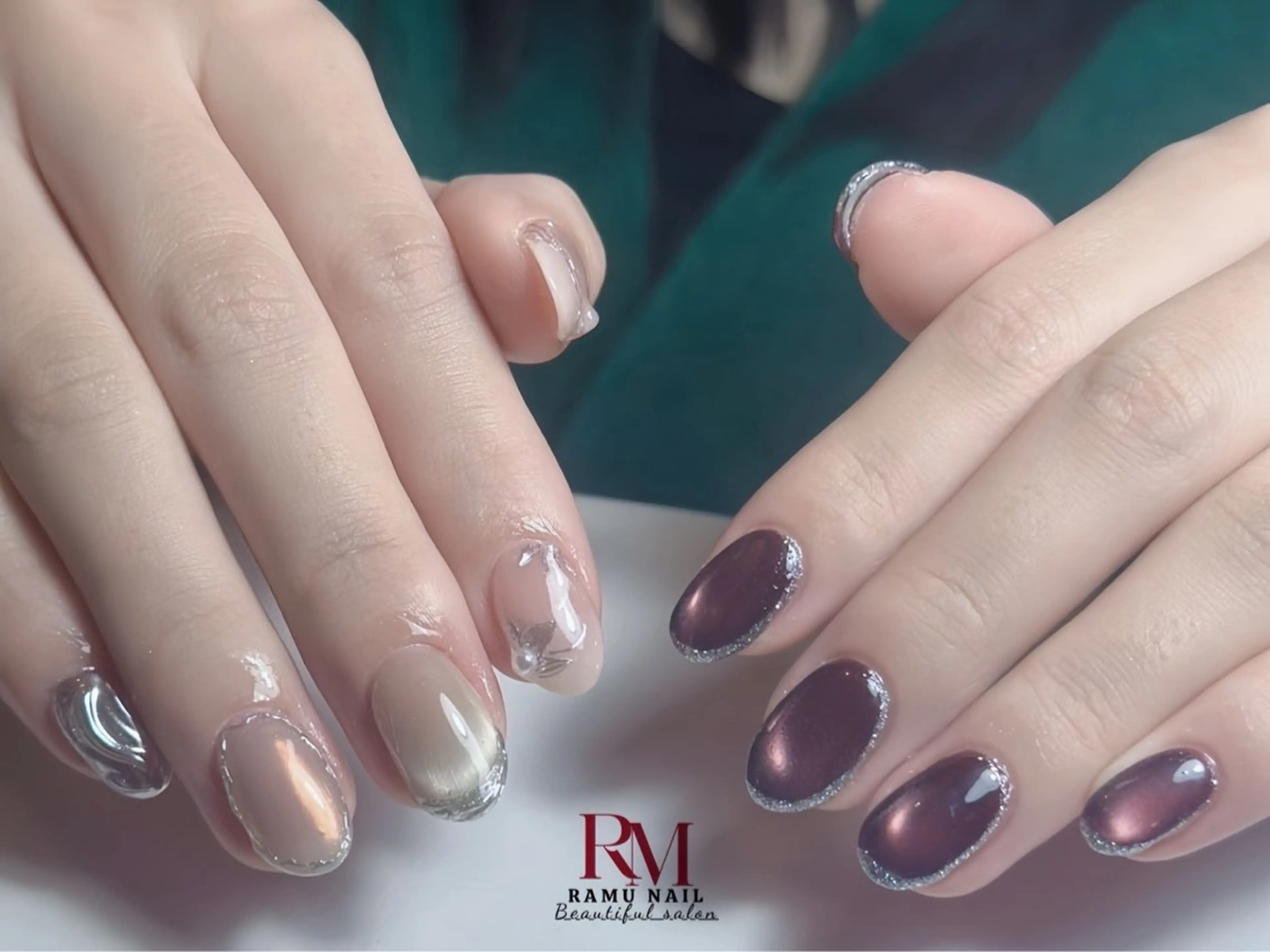 ネイル キラキラネイル マグネットネイル ミラーネイル ピンク ワンホンネイル ハンドネイル RAMU Nail 恵比寿店のネイルデザイン