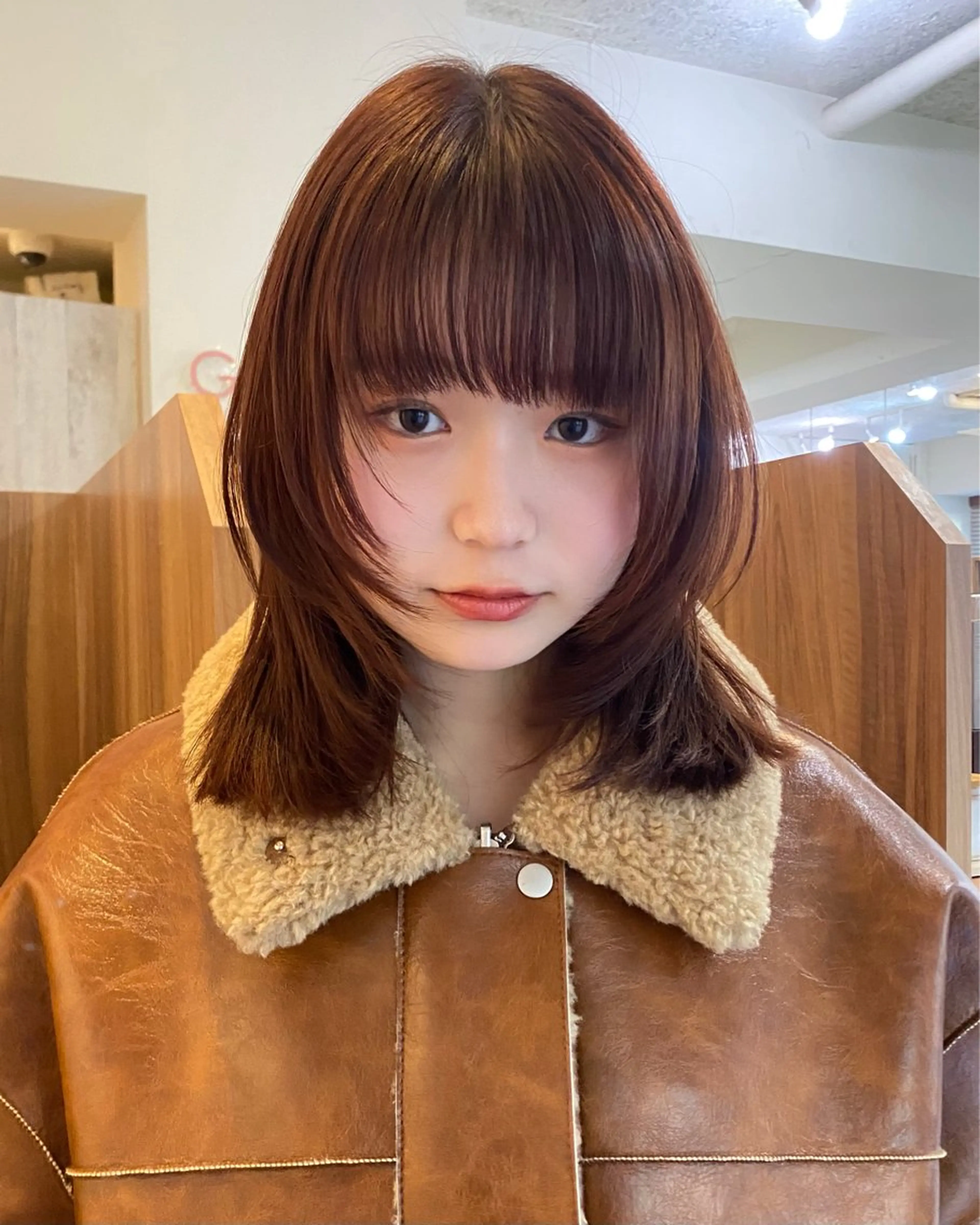 ミディアム カラー カット ヘアカラー トリートメント shiori/暖色/ レイヤー/似合わせのヘアスタイル