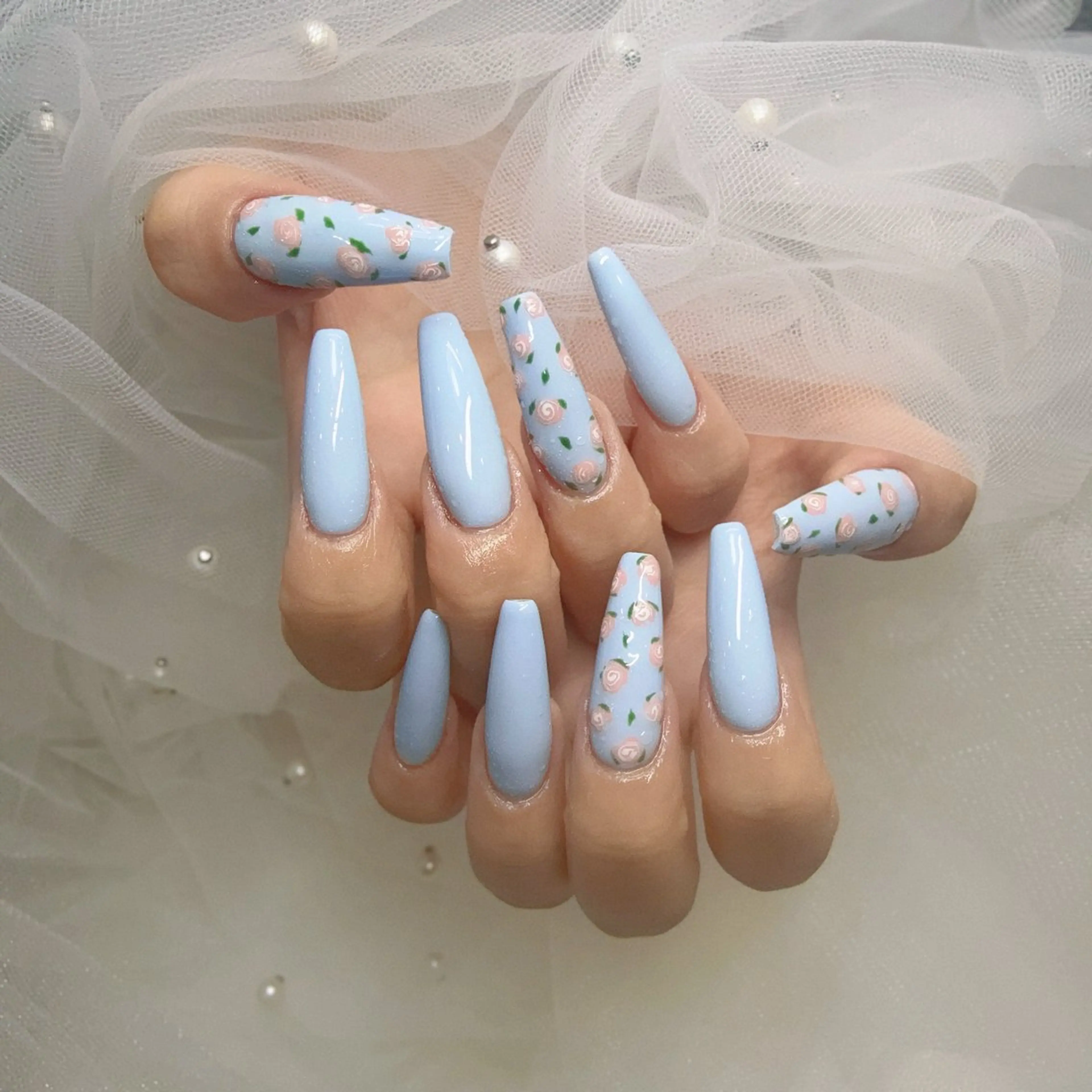 ネイル Fairyフェアリーネイルサロン所属・Nail Hibi サロンのネイルデザイン