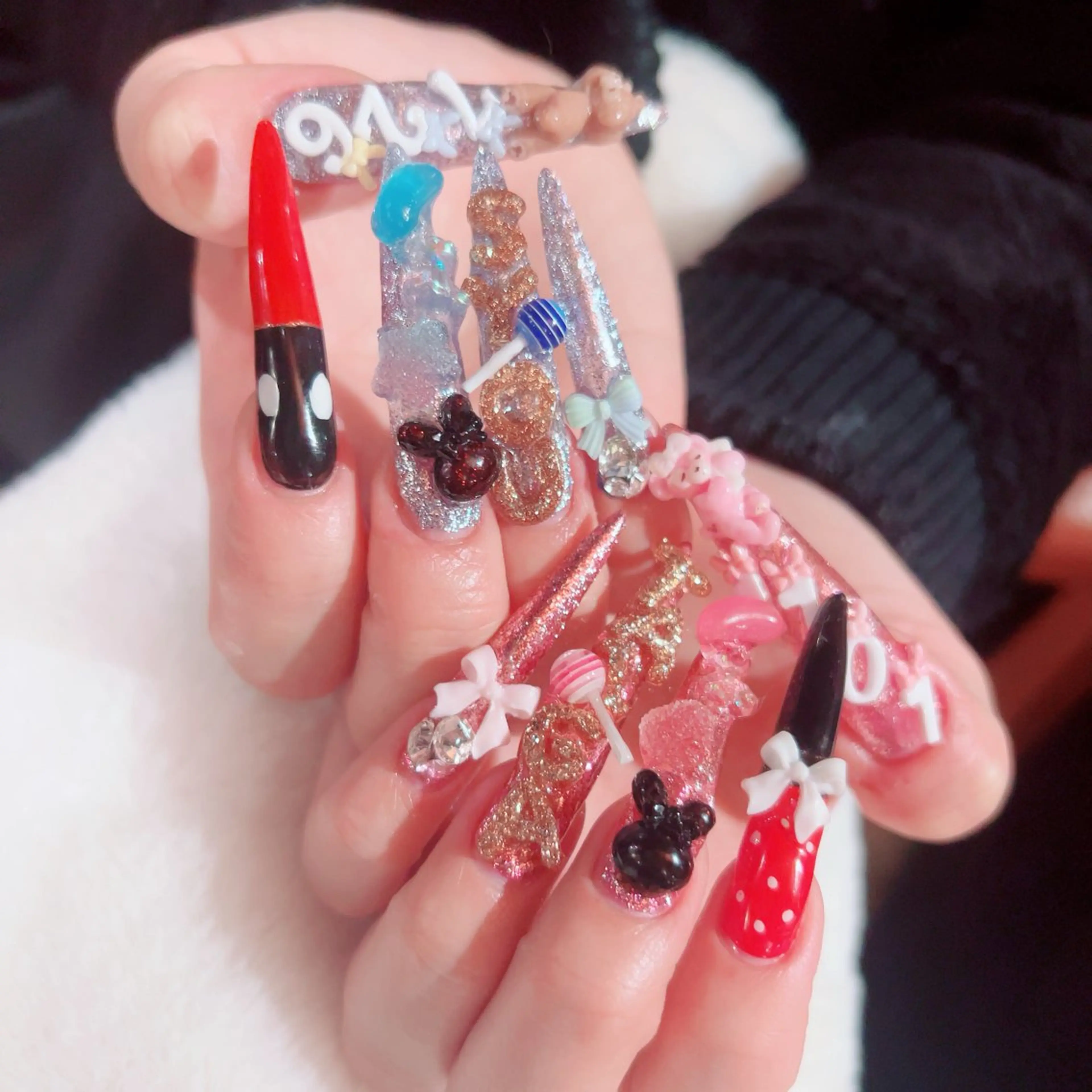 ロング ハンドネイル artnailgallery所属・gallery Yumiのネイルデザイン