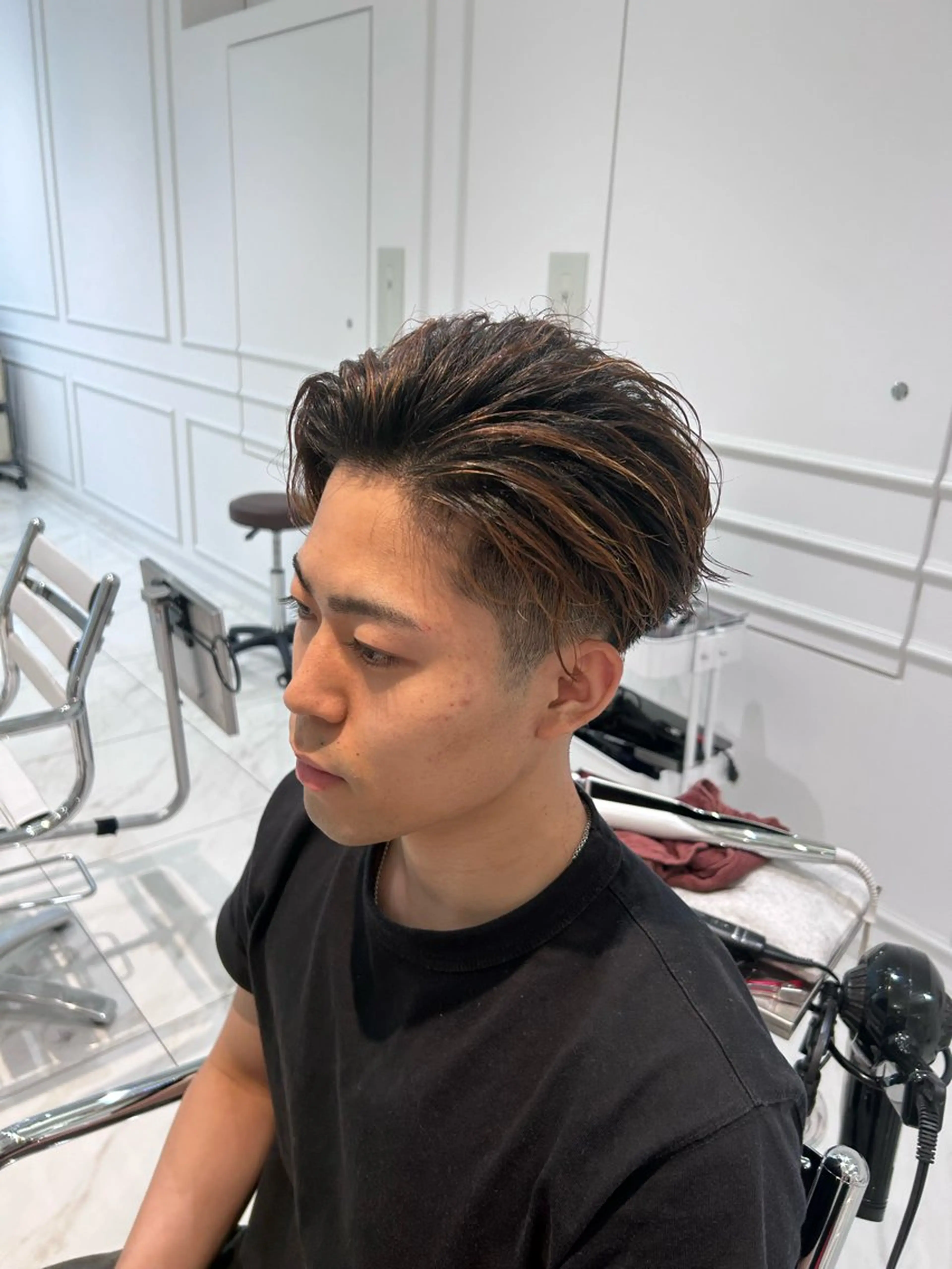 メンズ スパイキーショート／ パーマ平松秀門のヘアスタイル