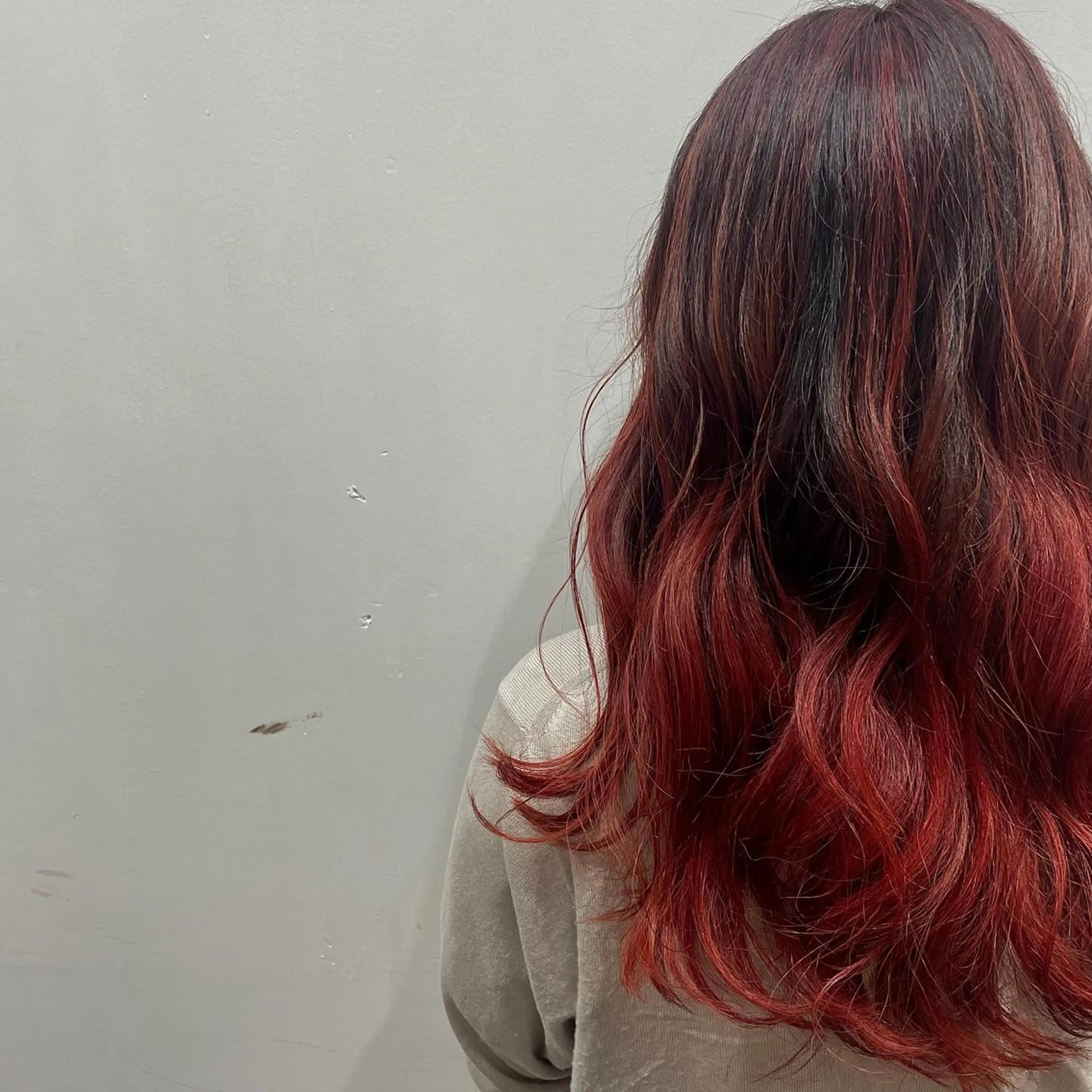 ロング lico 新札幌所属・Lilly リリィのヘアスタイル