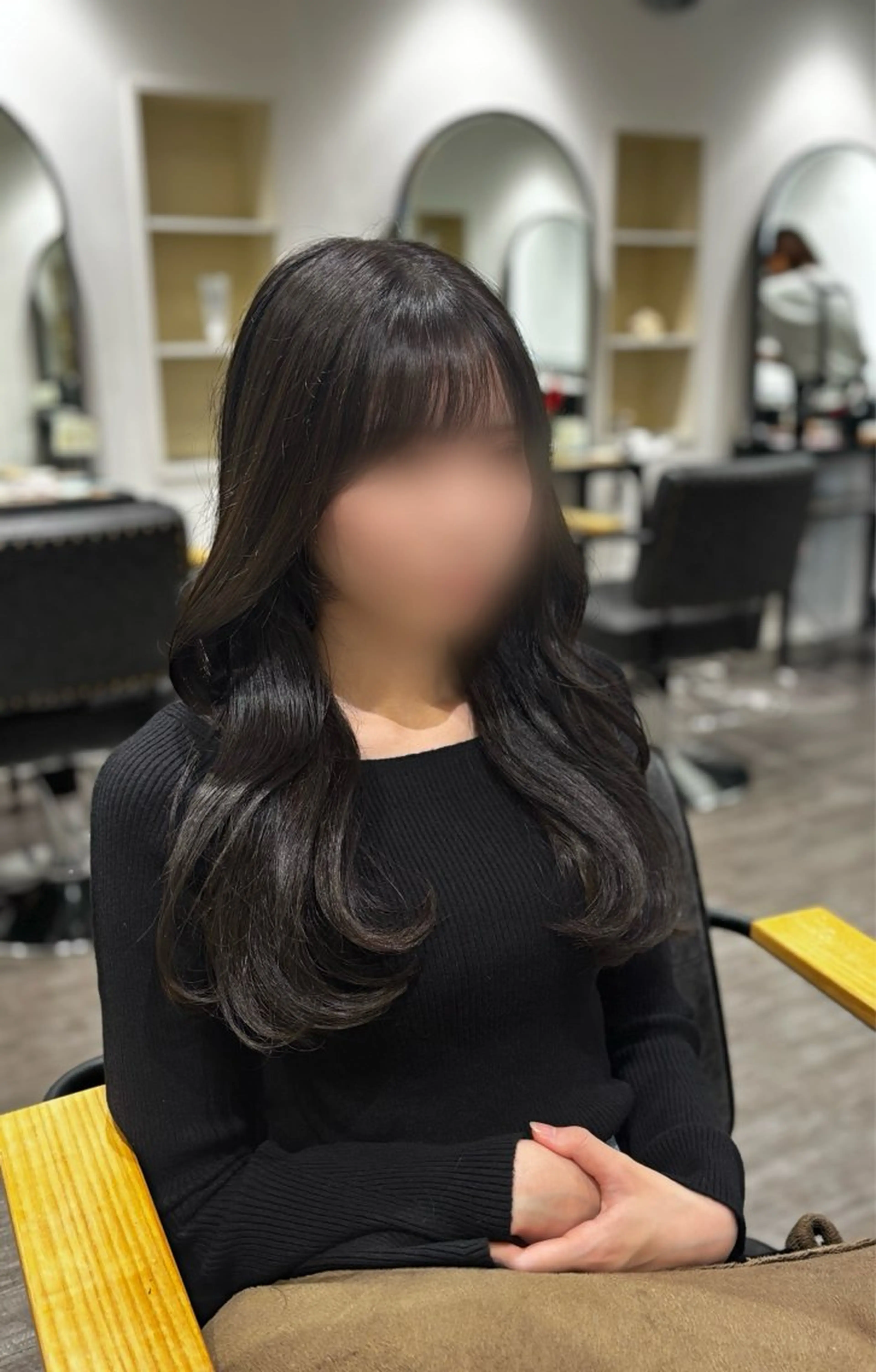 セミロング カラー くびれヘア 韓国風ヘア カット ヘアカラー トリートメント cocotte宜喜 弘希のヘアスタイル