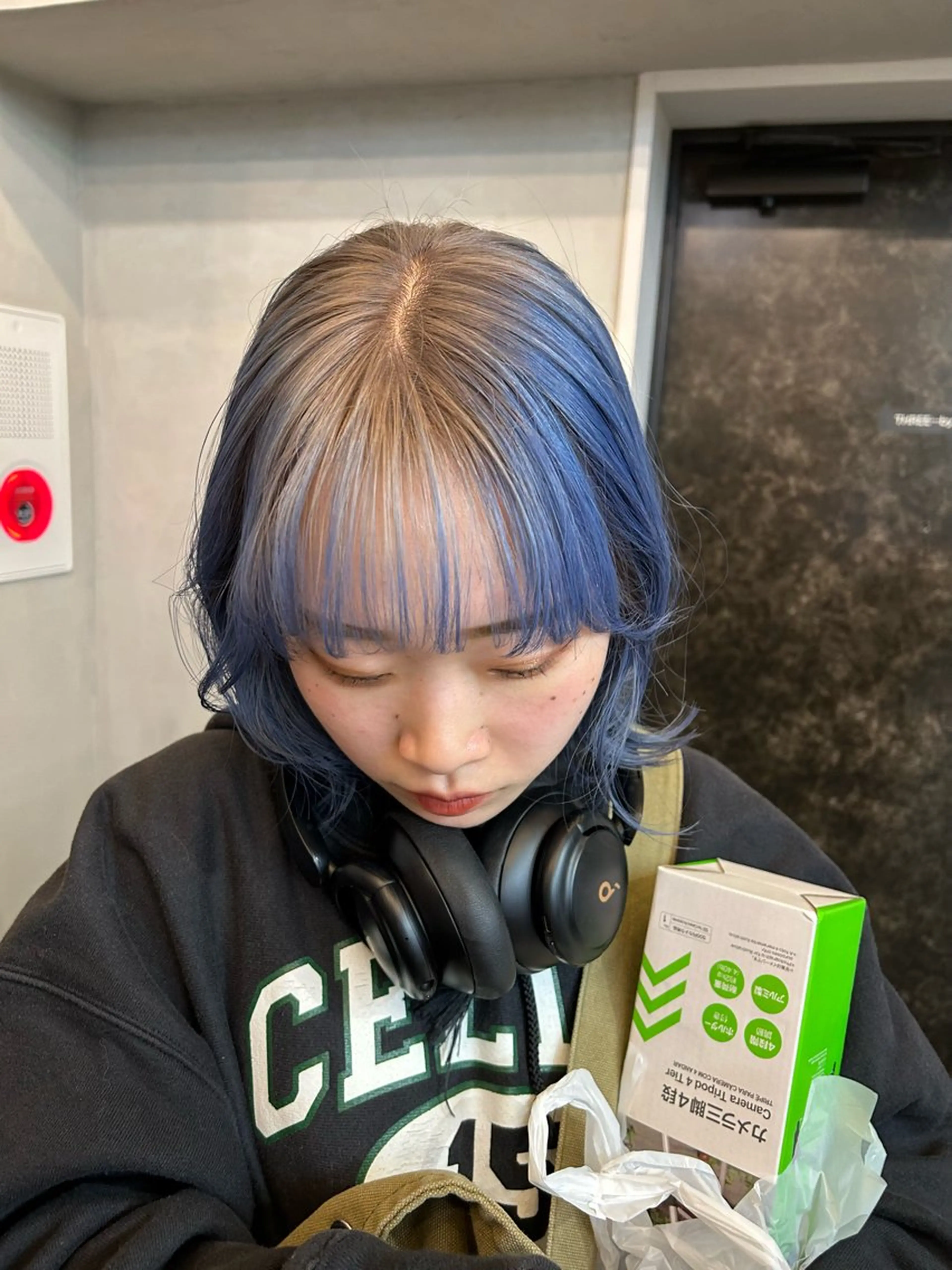 カラー ベージュカラー ブルーカラー ヘアカラー トリートメント Haru/THREE …by velvetのヘアスタイル