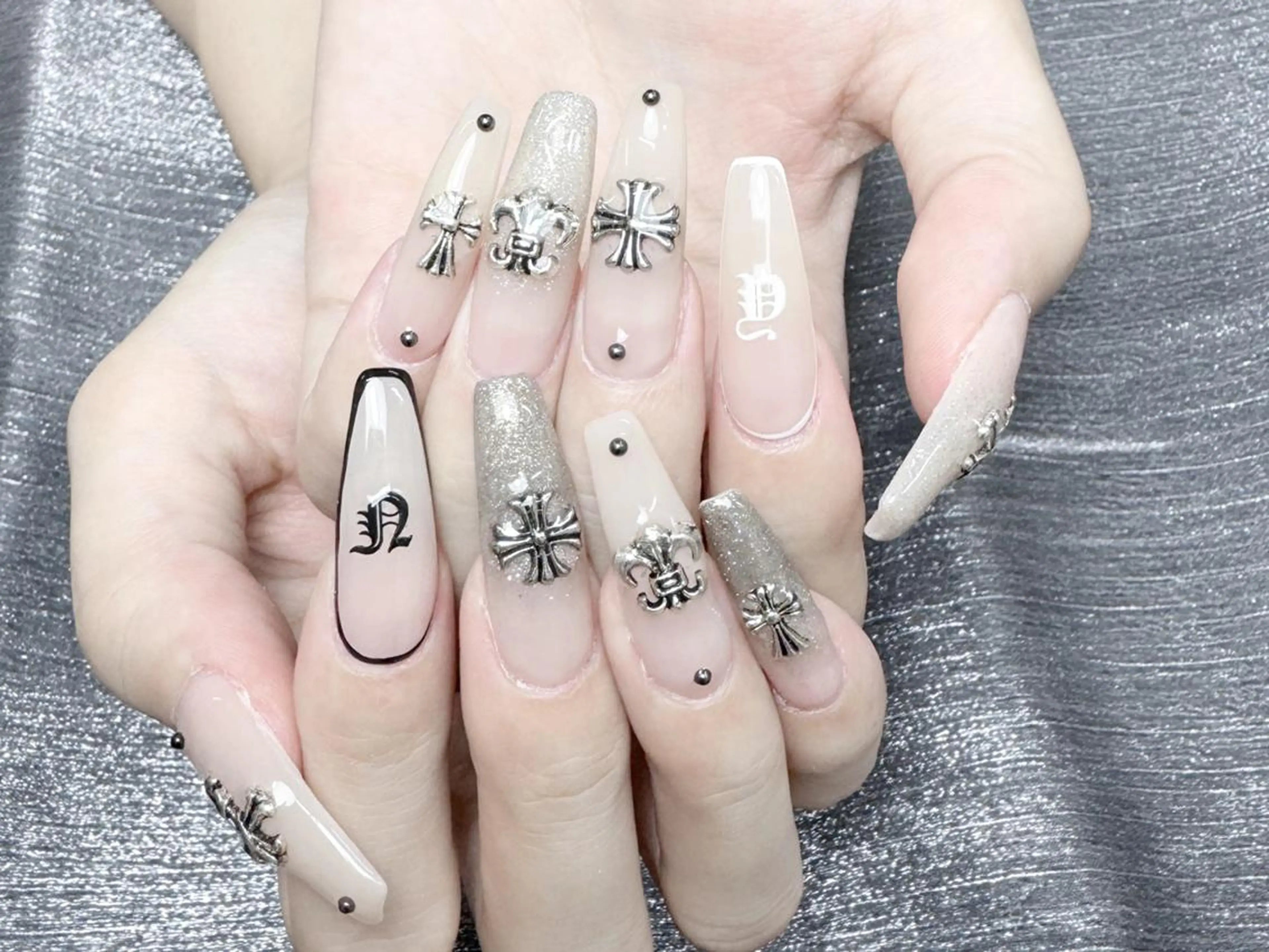 ネイル 長さ出し 持ち込み 日奈子 あゆみのネイルデザイン