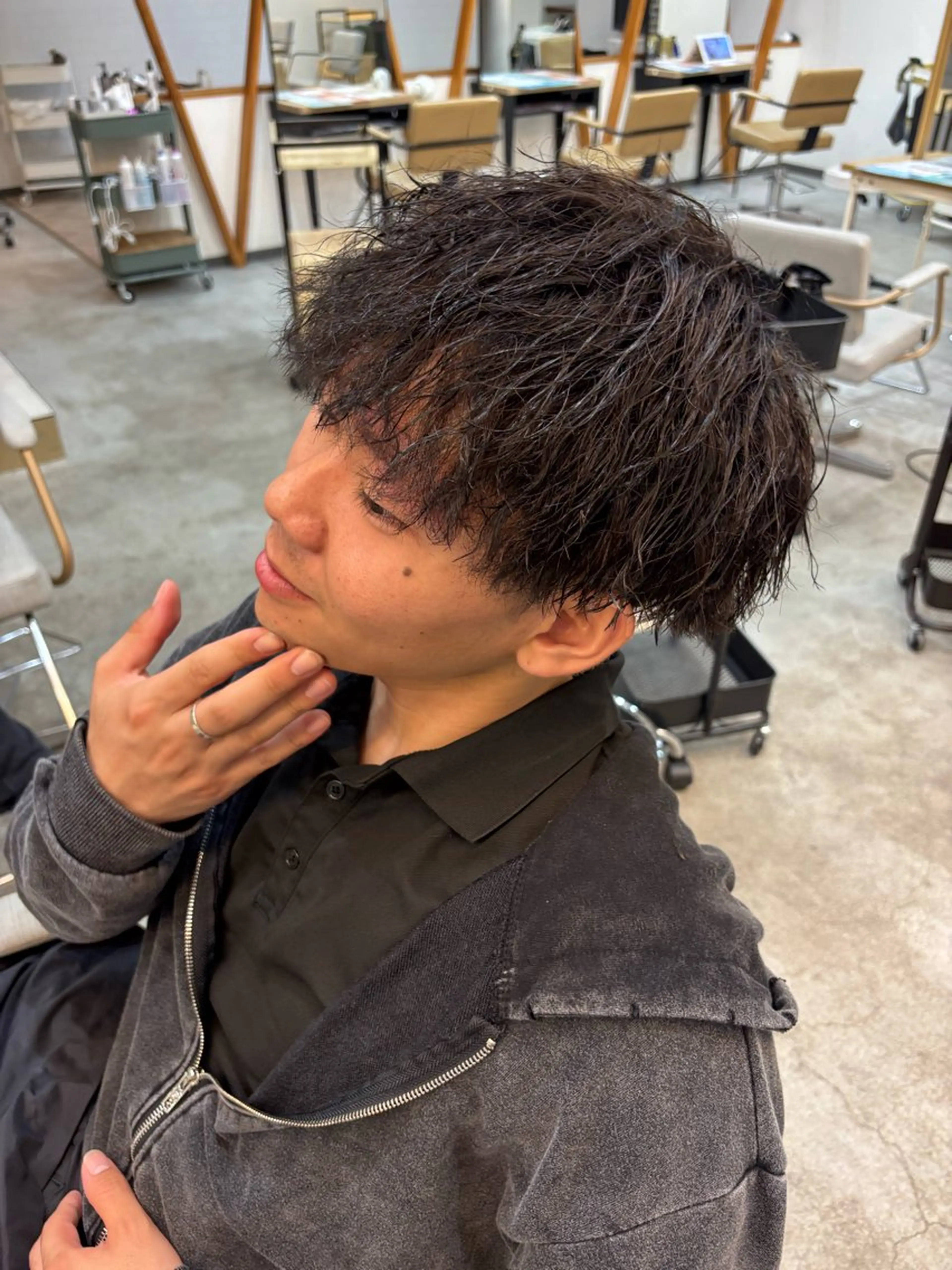 パーマ メンズ 藤野 慶太のヘアスタイル