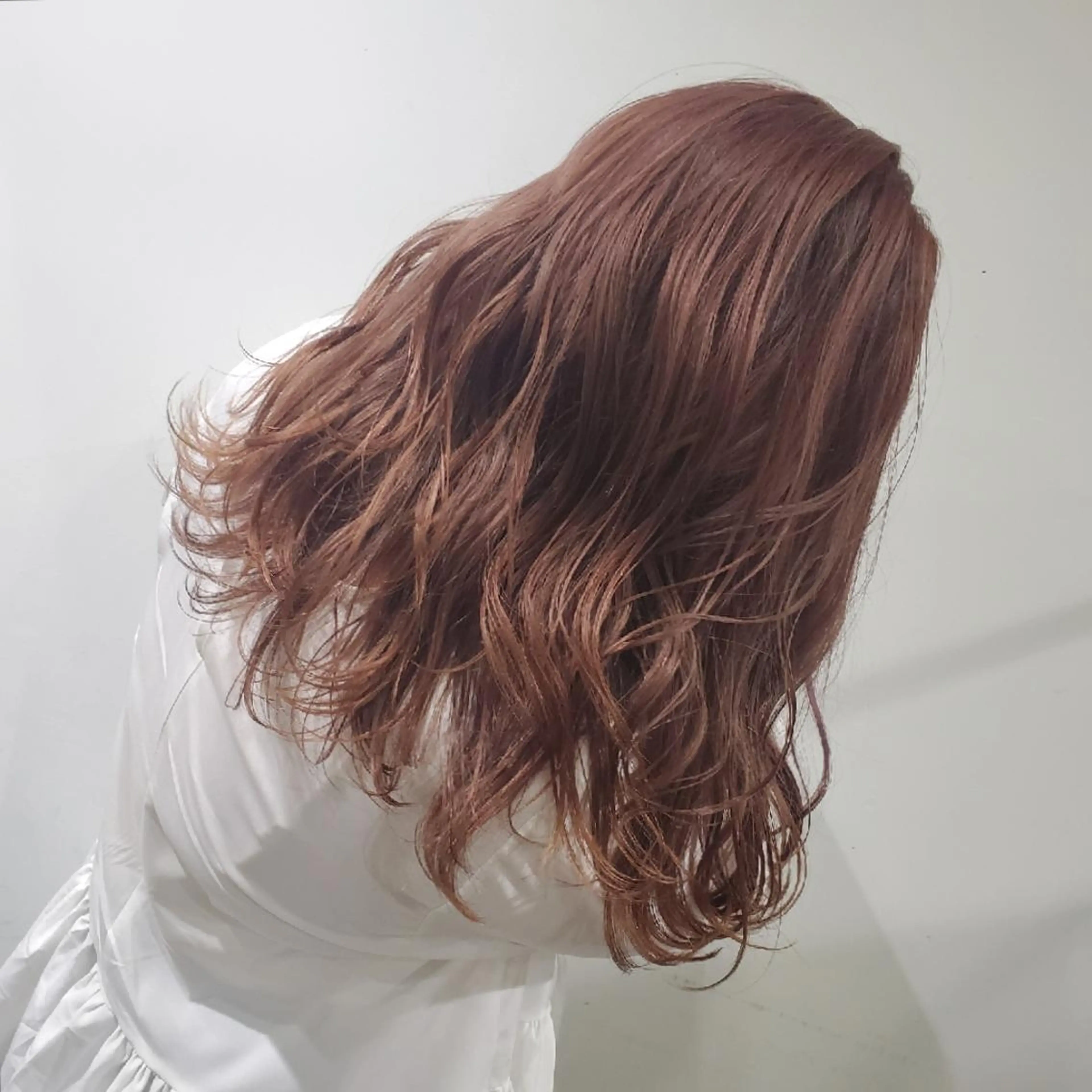 ミディアム Le Lien カジのヘアスタイル