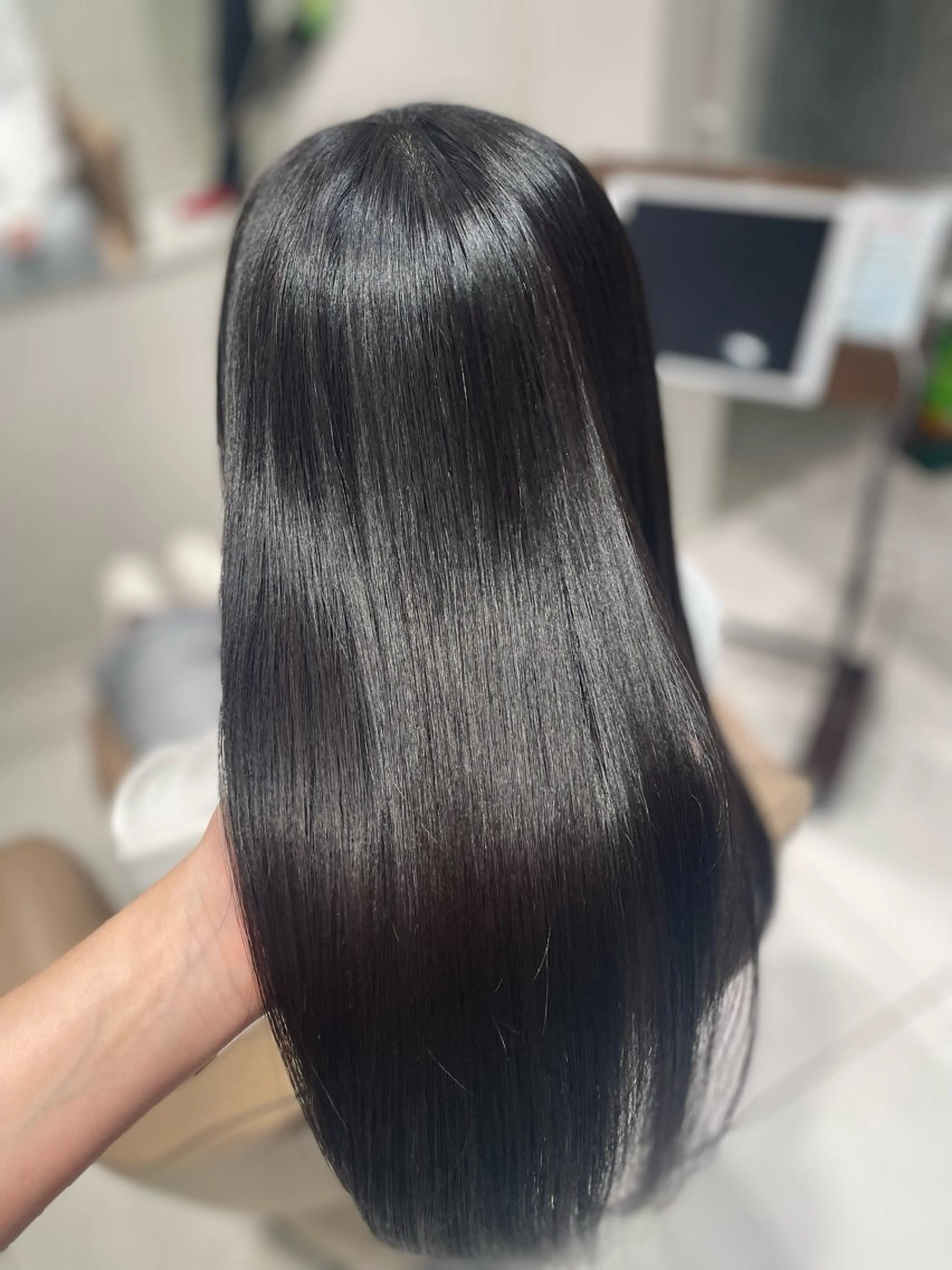 《なるべくダメージを抑えた酸性color💝》ファッションカラー＋3stepトリートメントorヘッドスパの写真