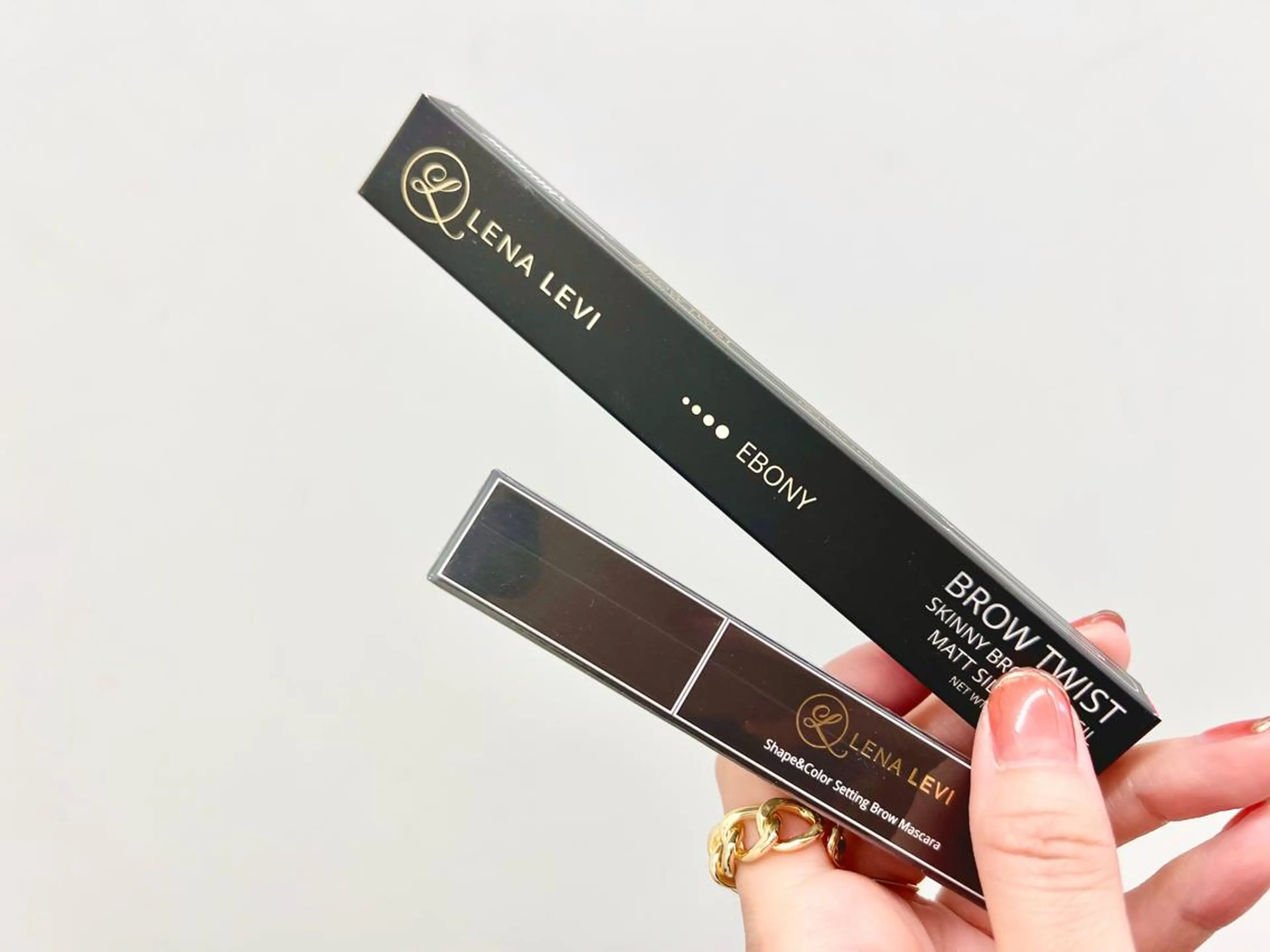 アイブロウ Largo🌿 明治神宮前／表参道のマツエク・マツパデザイン