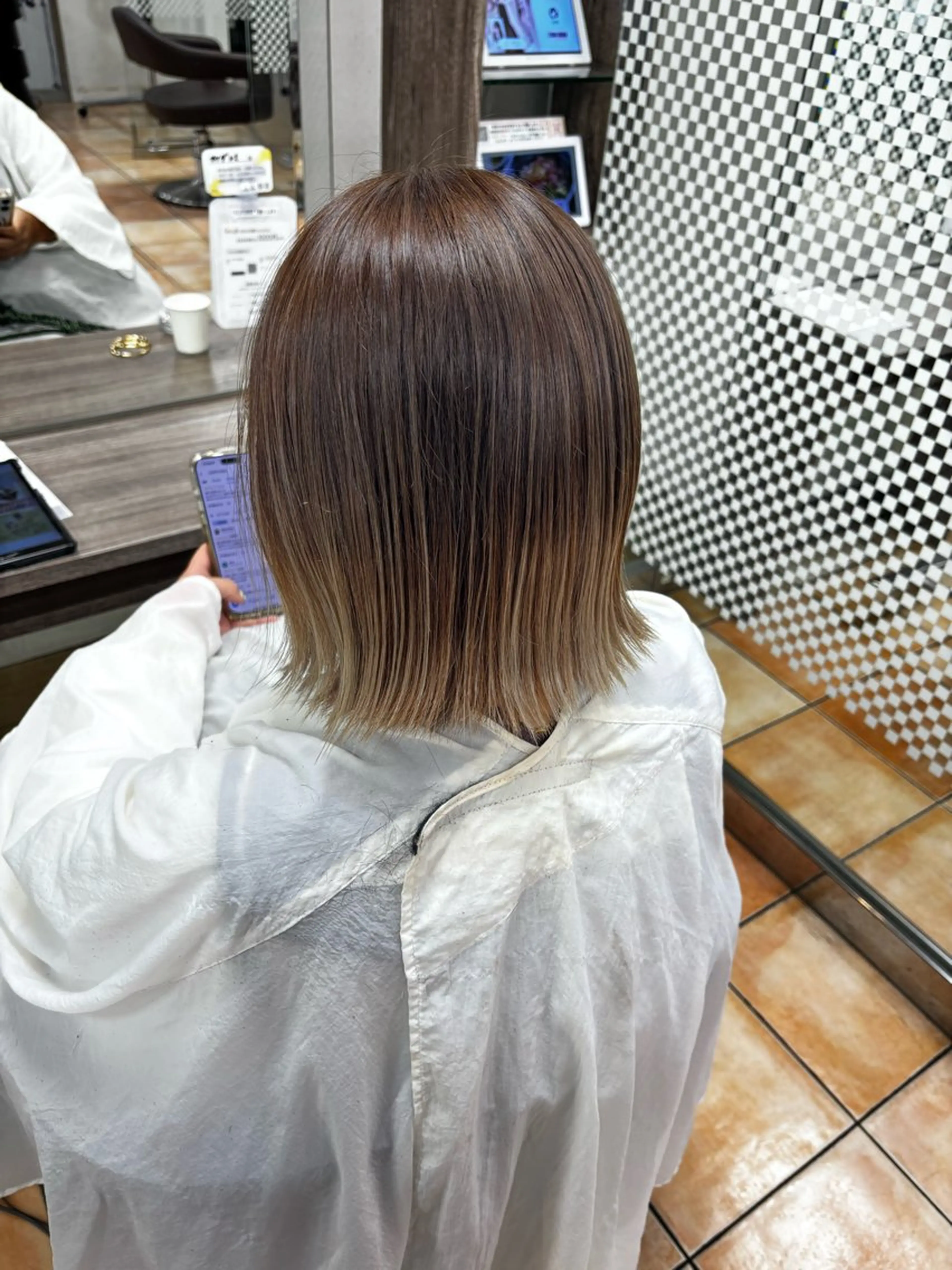 ミディアム カラー Rina/似合う × なりたい、叶えます。のヘアスタイル