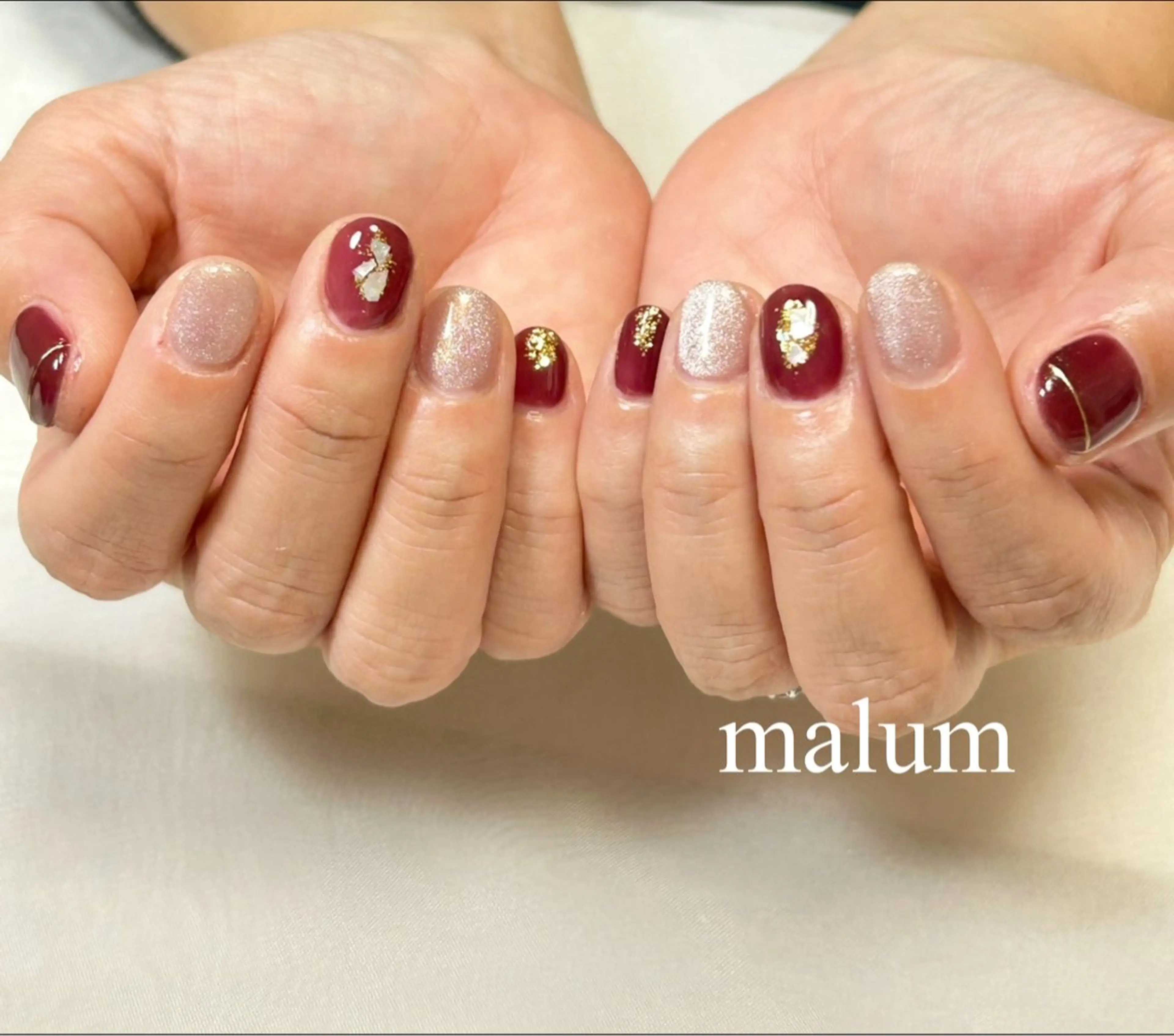 ネイル マグネットネイル ニュアンスネイル ハンドネイル malum nailのネイルデザイン