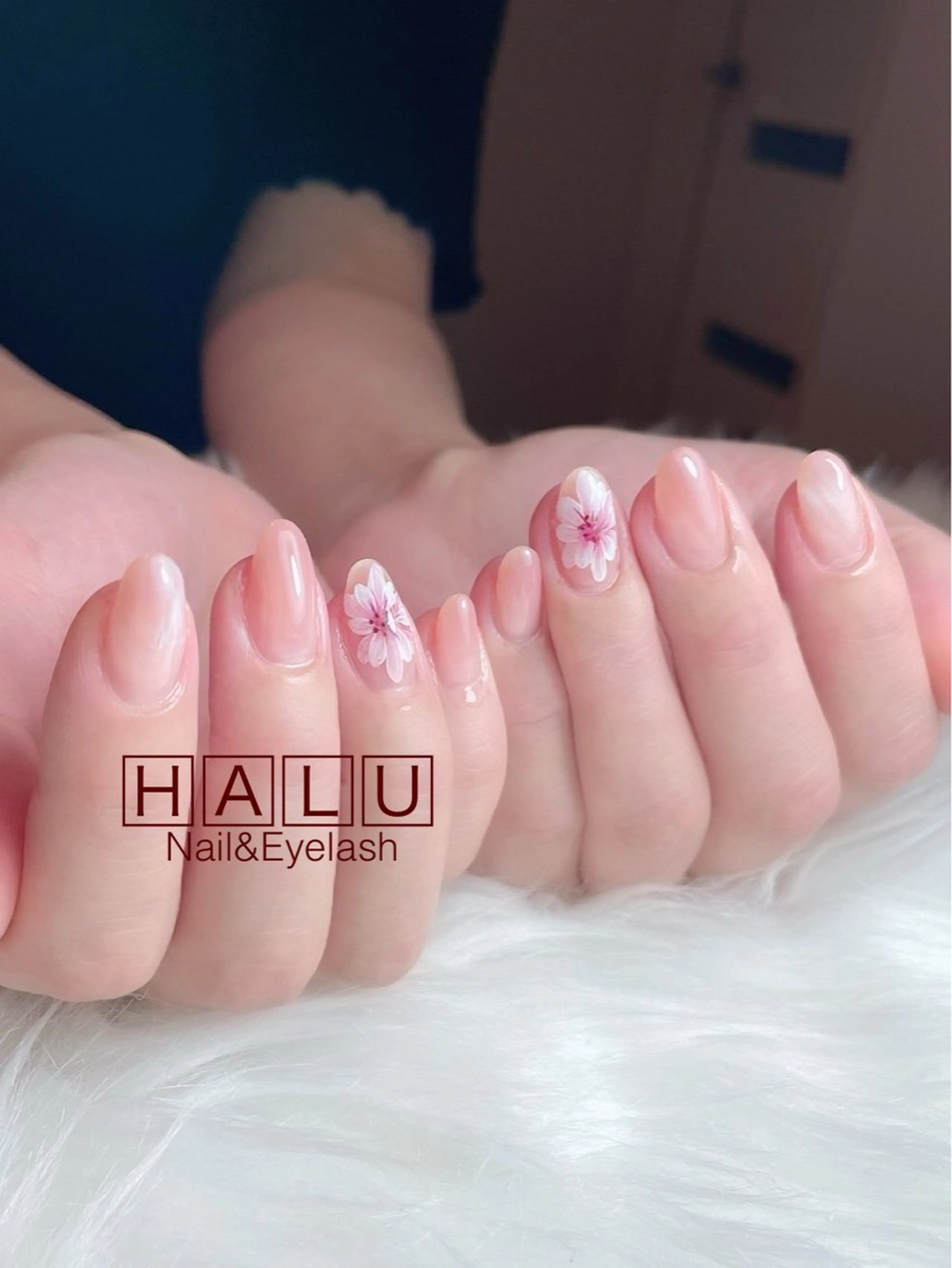 ネイル ニュアンスネイル HALU ハルのネイルデザイン