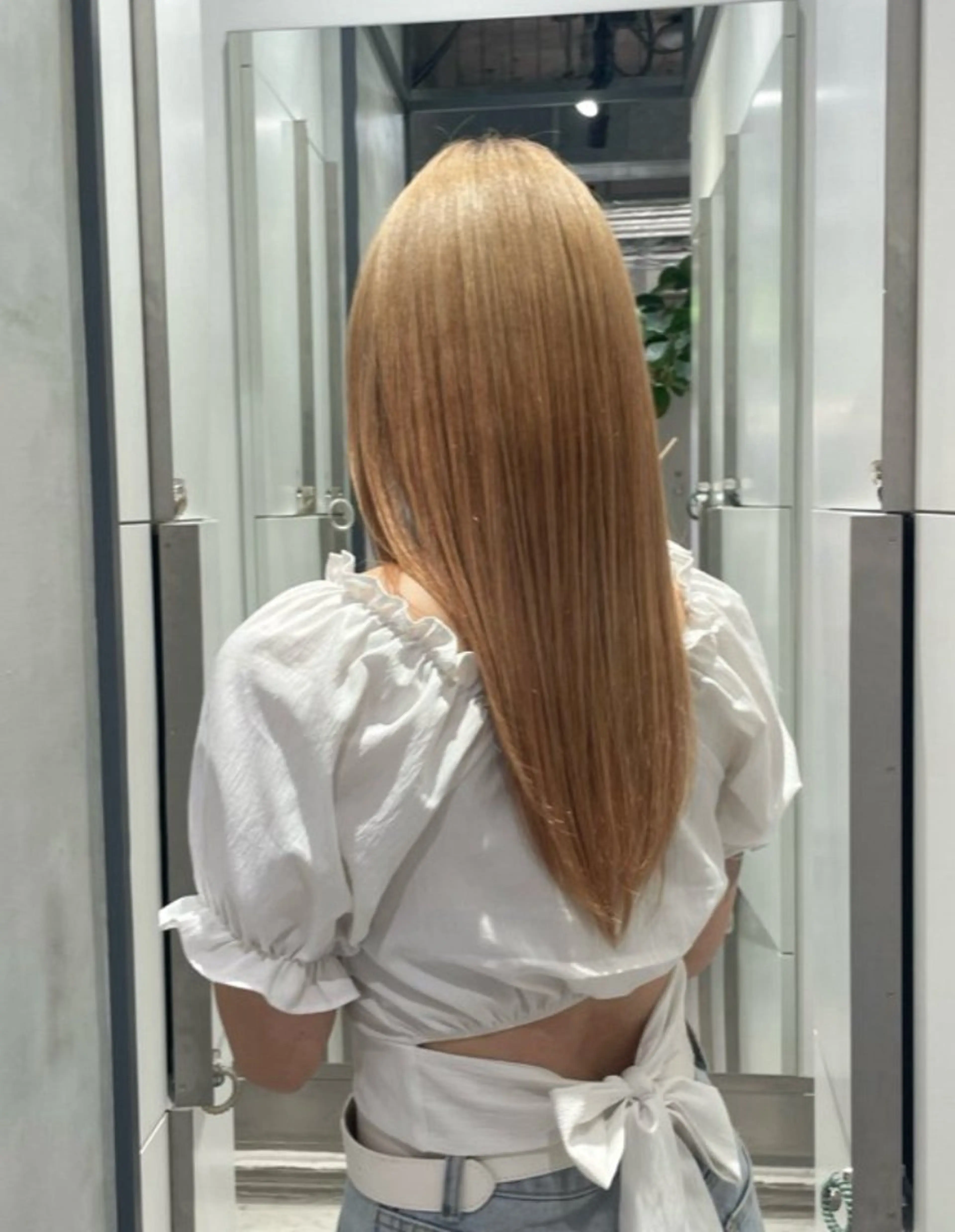 ロング カラー ヘアカラー トリートメント 大谷 百音のヘアスタイル