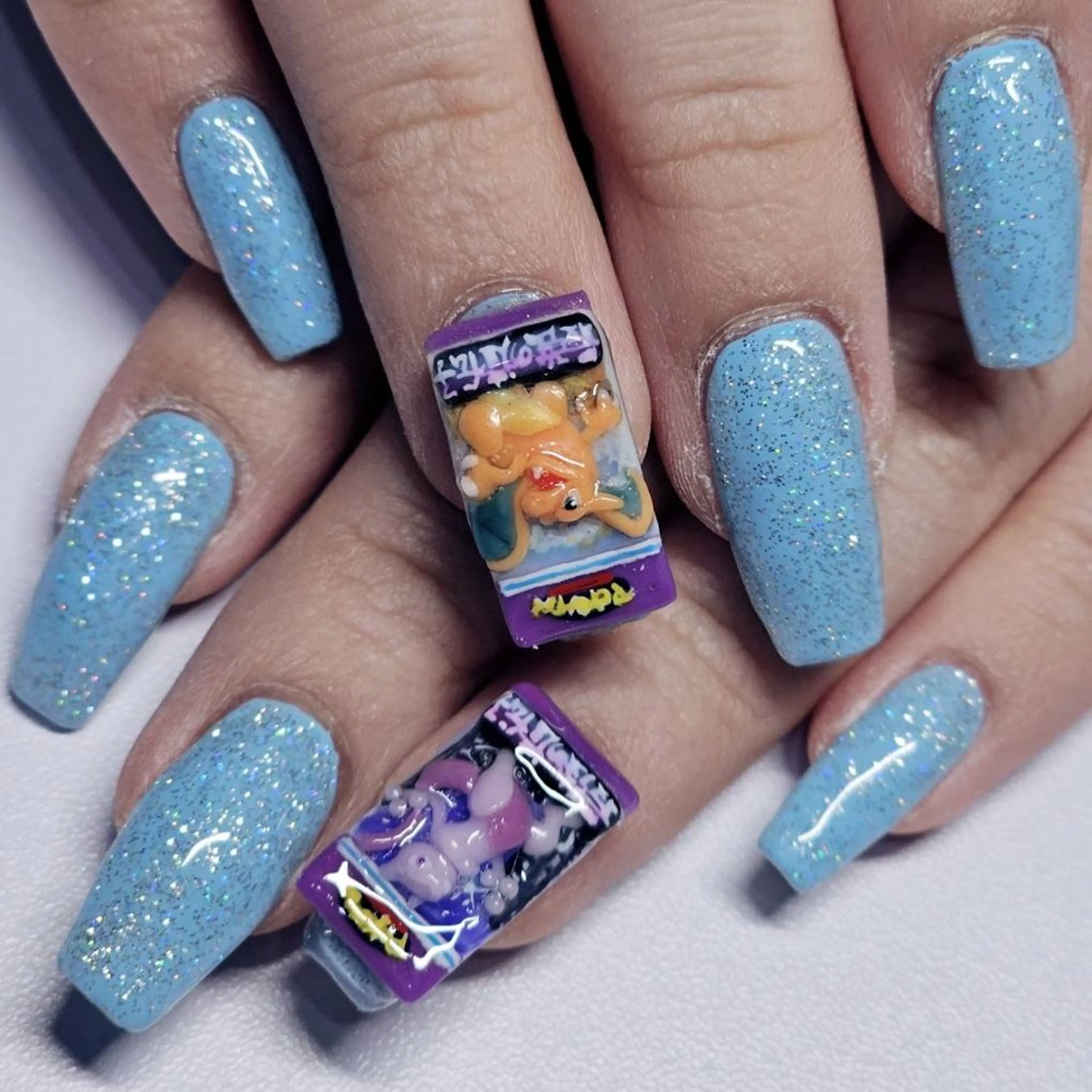 ネイル アートネイル オーロラネイル ブルー ラメ(グリッター) ワンカラーネイル ハンドネイル よしだ ひろきのネイルデザイン