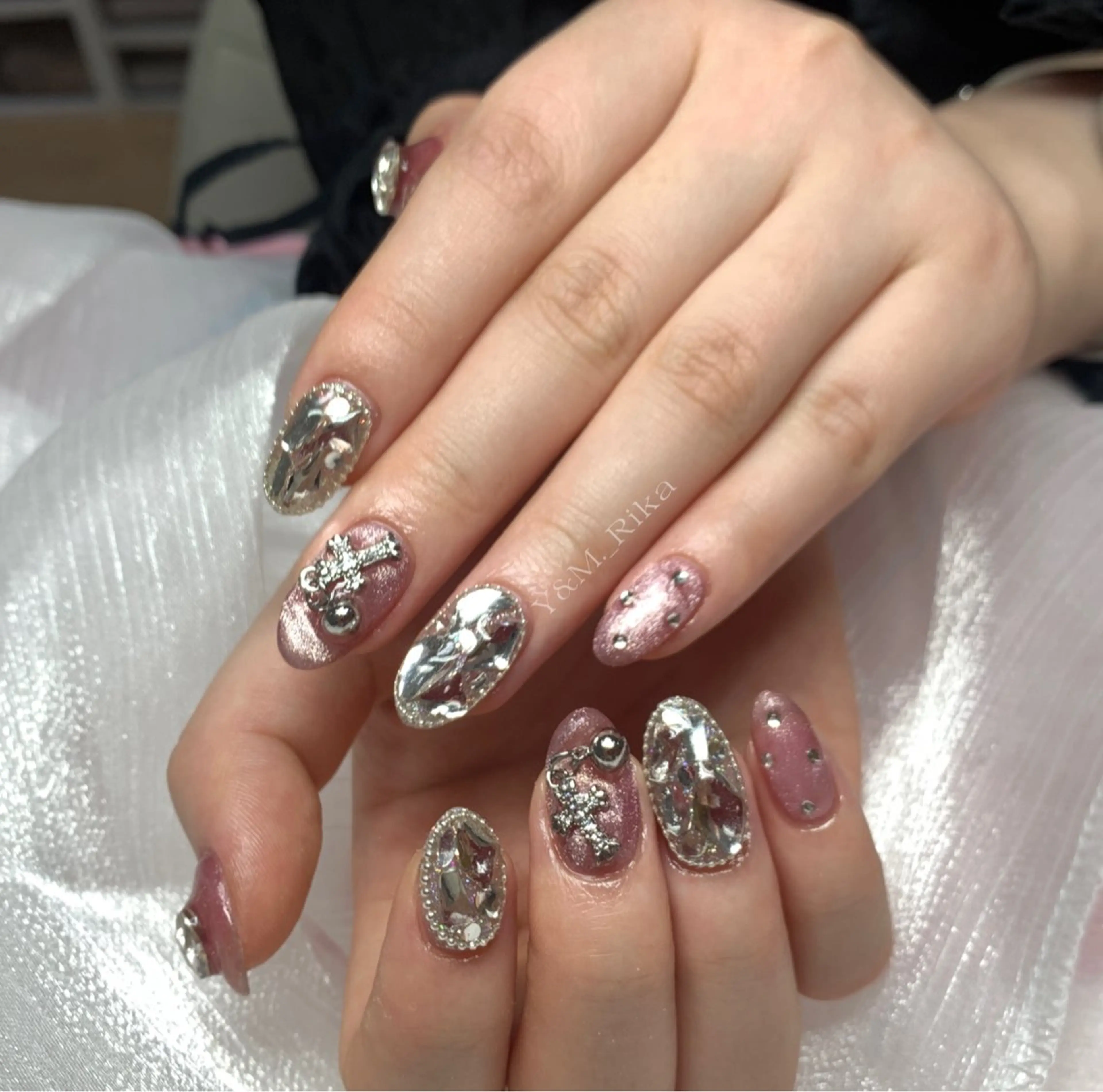 ネイル Kaka_ パラジェル、長さだしのネイルデザイン