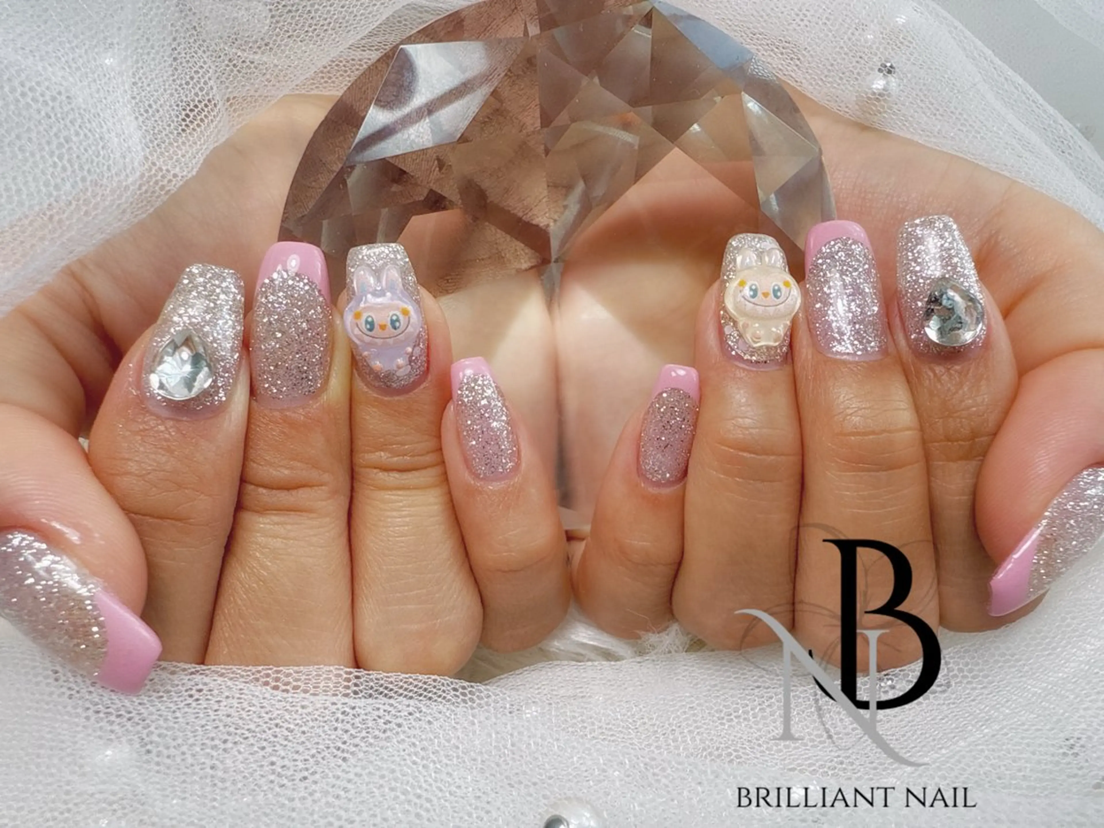 ミディアム ハンドネイル ハンドケア brilliant nail💎あやのネイルデザイン