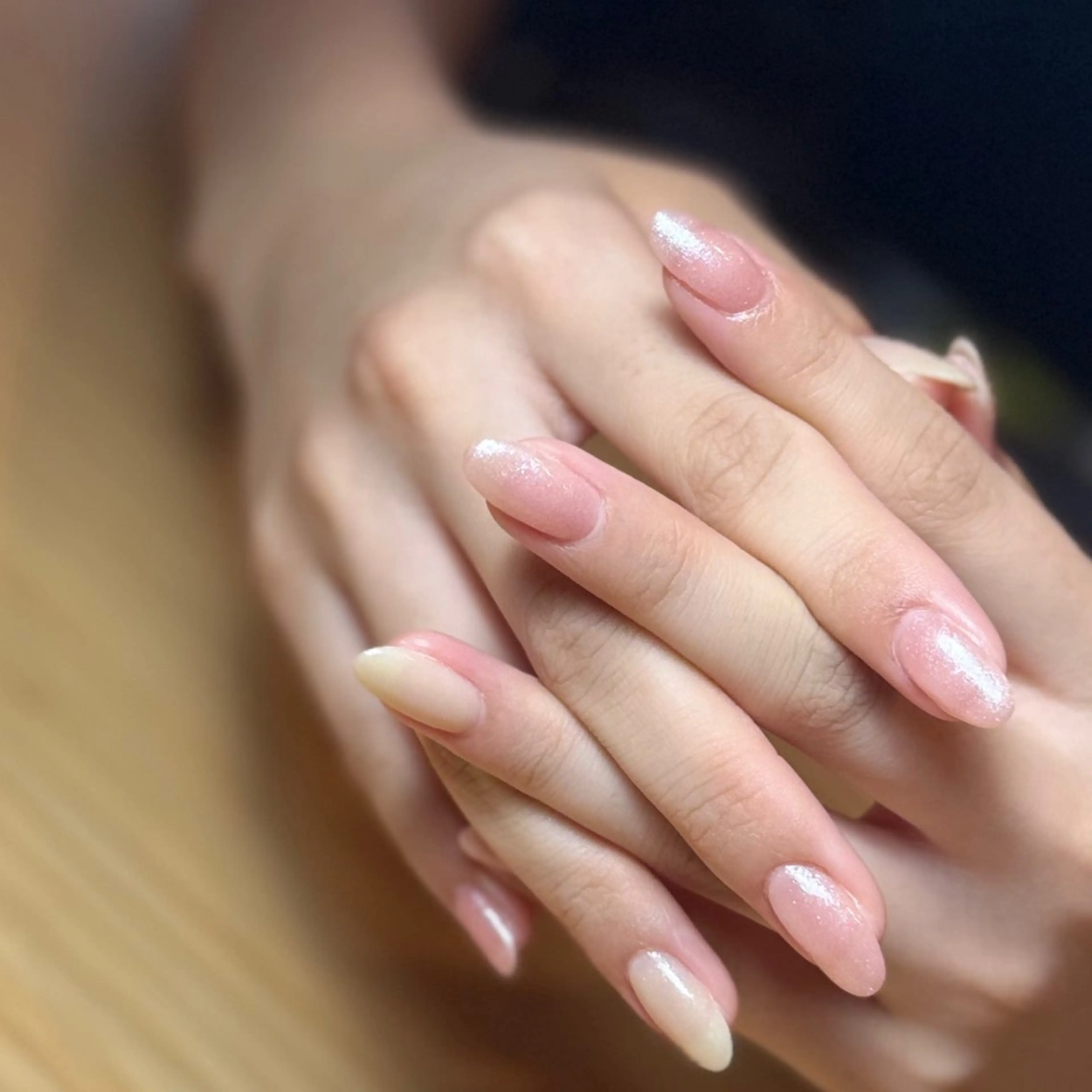 どなたでも！シンプル派に◎200色からお好きなカラーをチョイス！ワンカラー（2色までOK）の写真