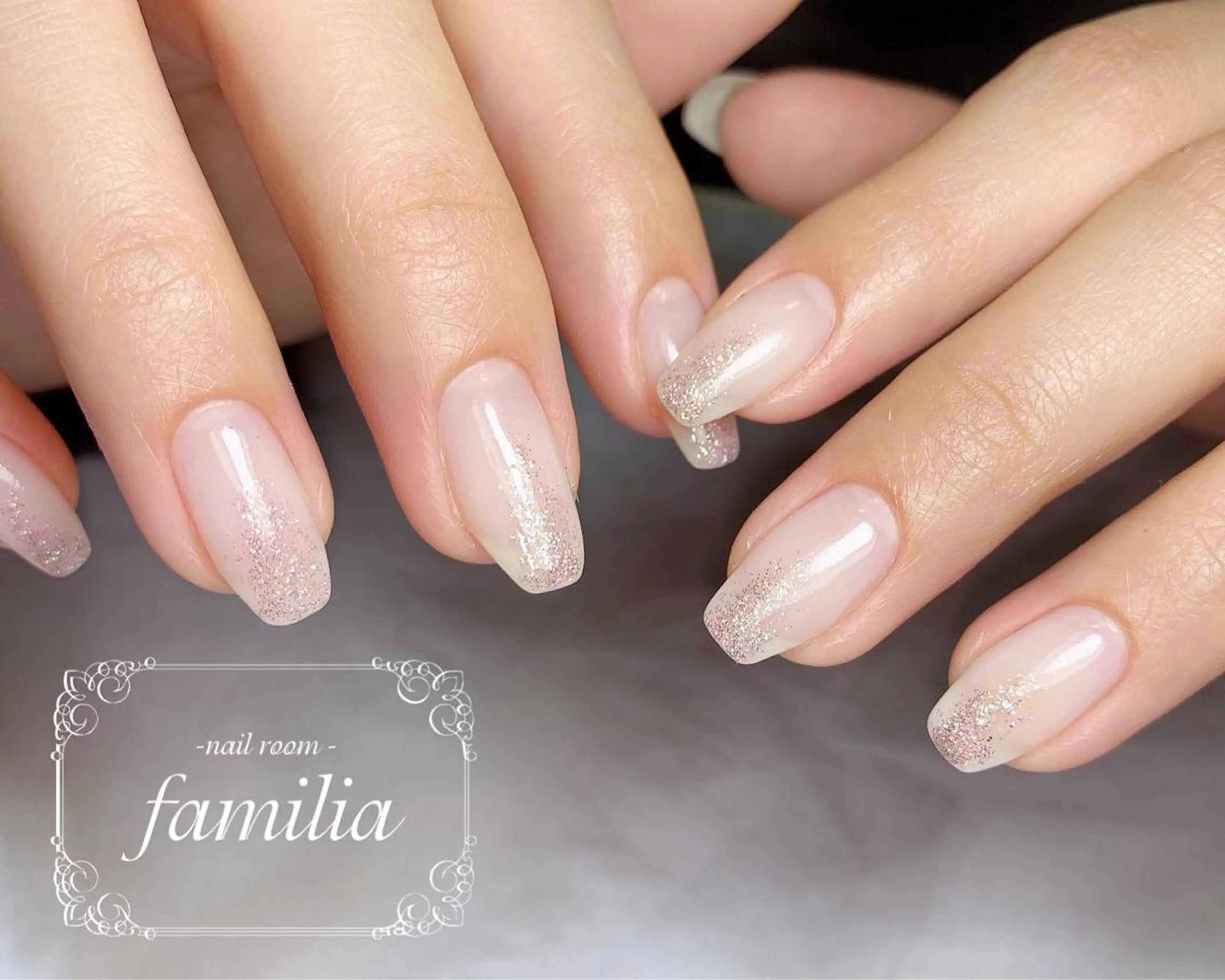 ネイル ラメ(グリッター) ハンドネイル -nailroom- familiaのネイルデザイン