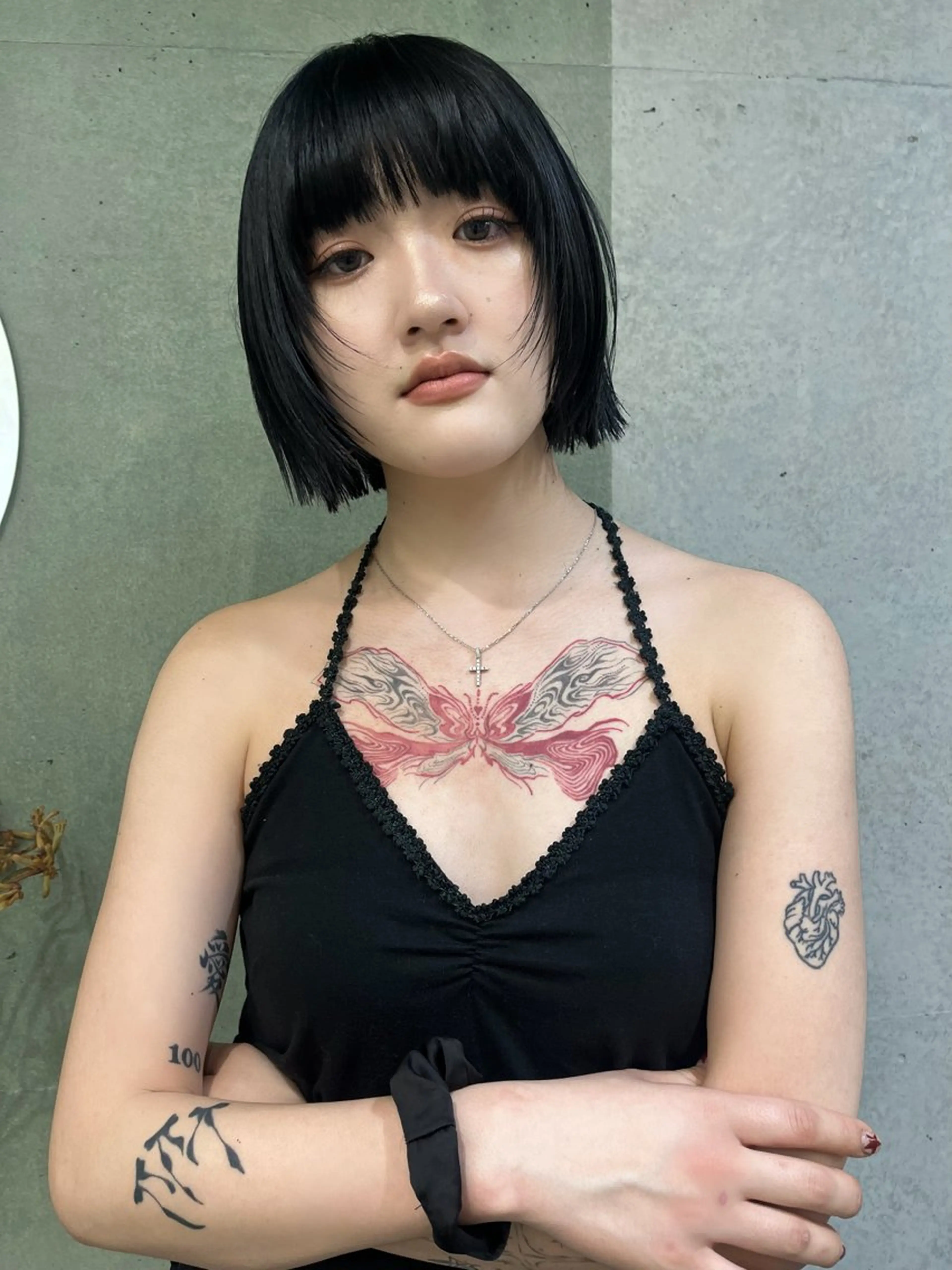 ミディアム カット 田中 里奈のヘアスタイル