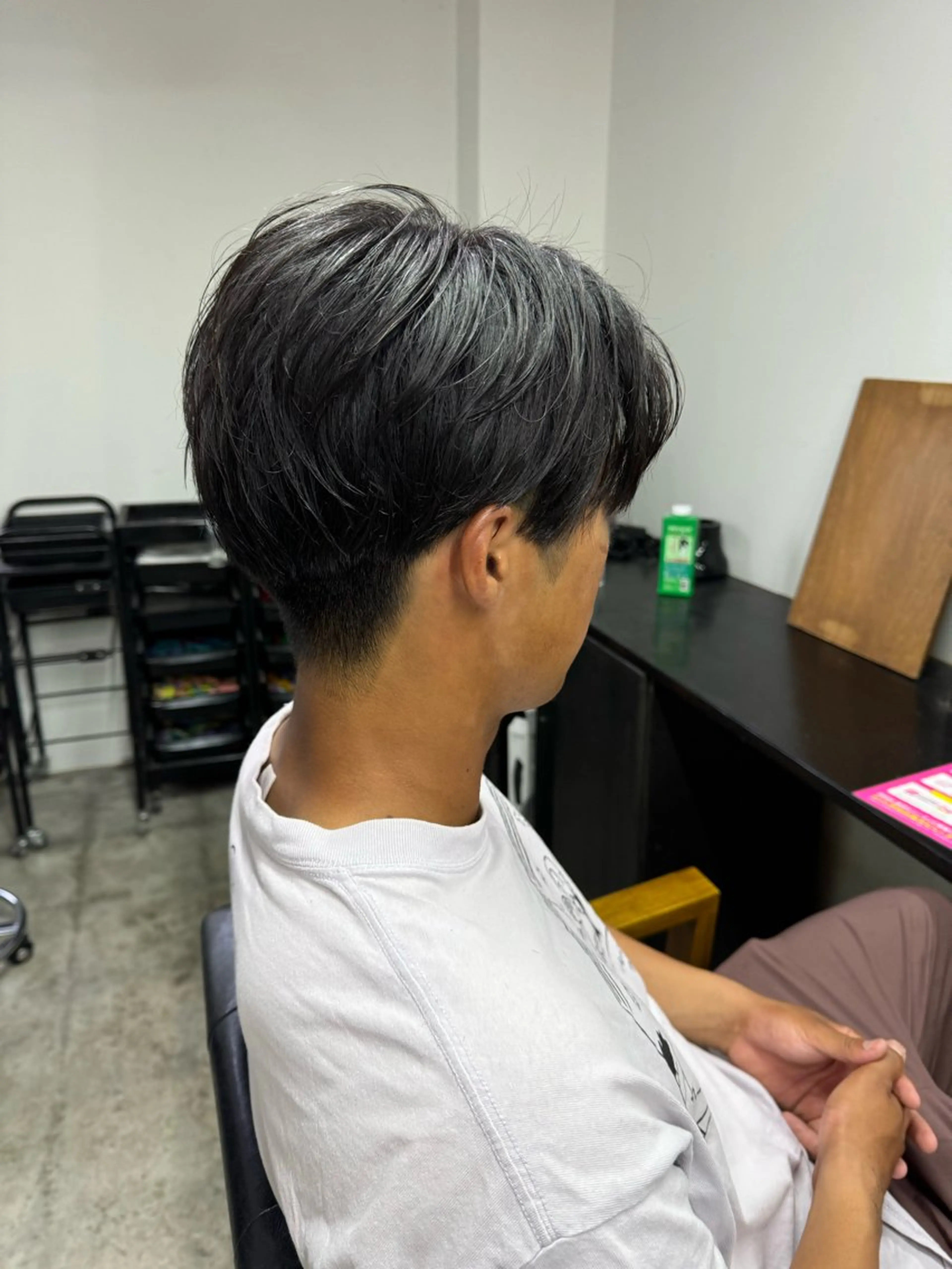 ショート BUDDY  BROWN所属・林 真那のヘアスタイル