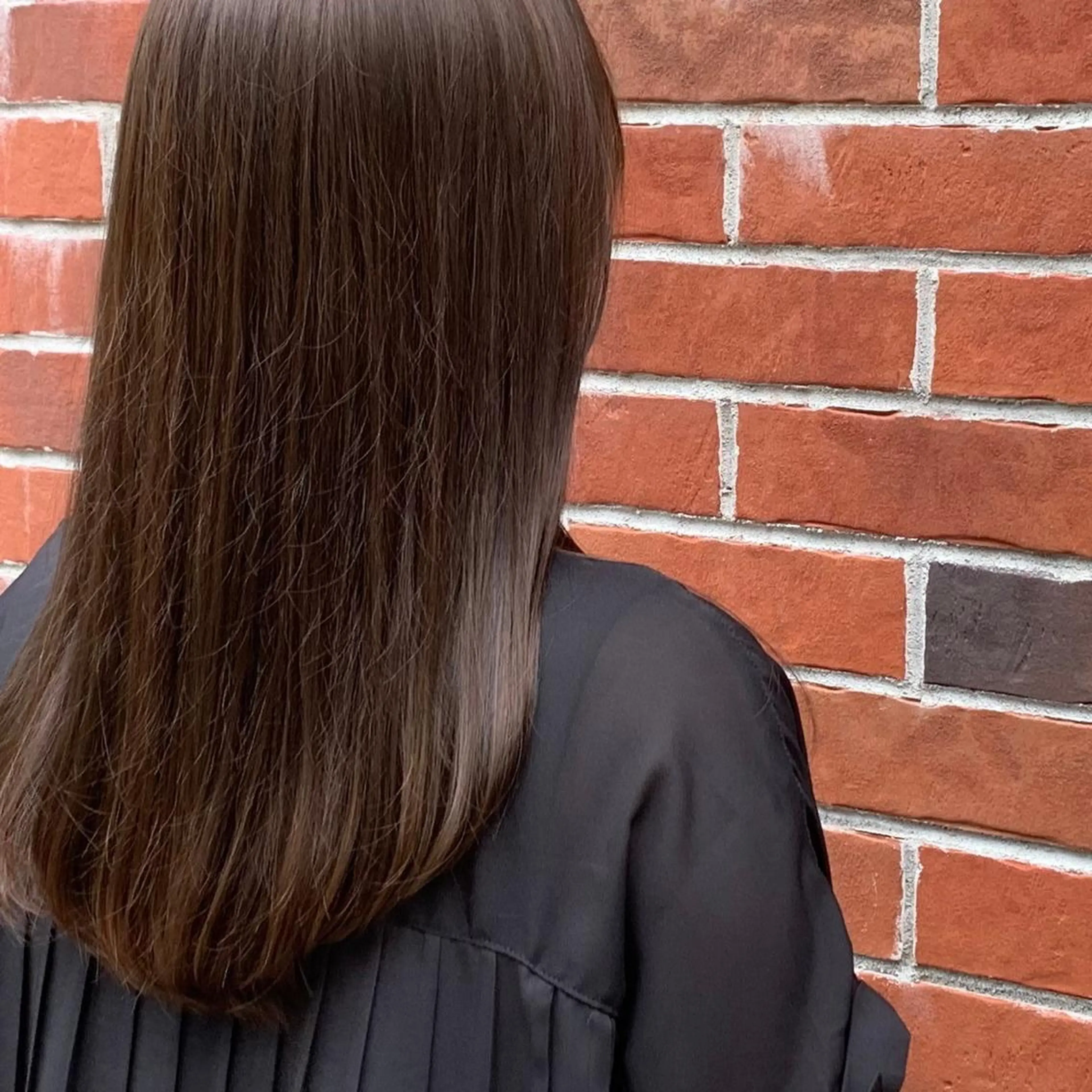 ロング カラー ヘアアレンジ アッシュ ミストバング ベージュカラー 黒髪 ブリーチ maoブリーチ無し 似合わせカラーのヘアスタイル